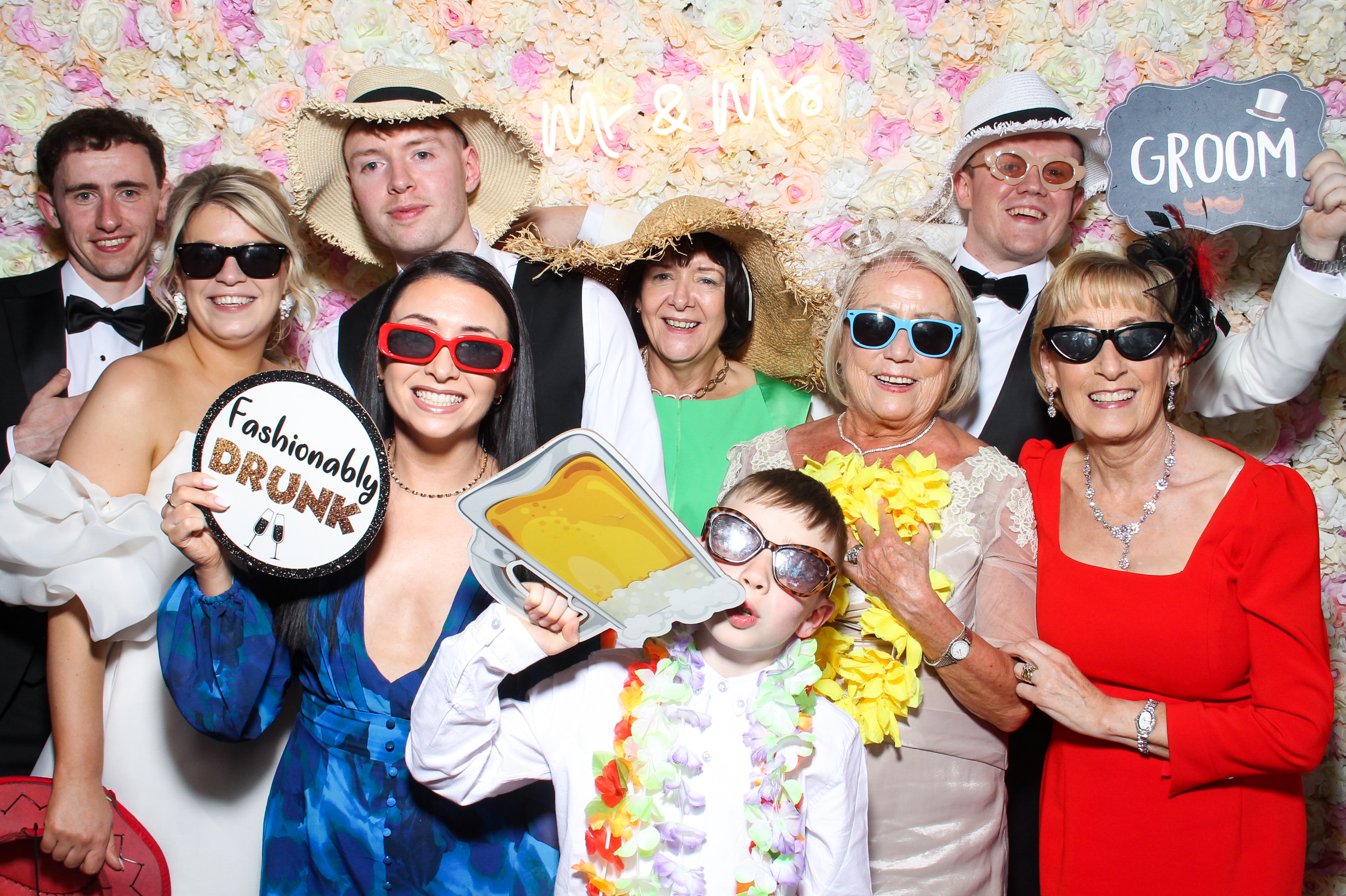 Nicole & Kieran's Wedding | View more photos from the event at gallery.snapmagic.ie/u/SnapMagic/Nicole-Kierans-Wedding