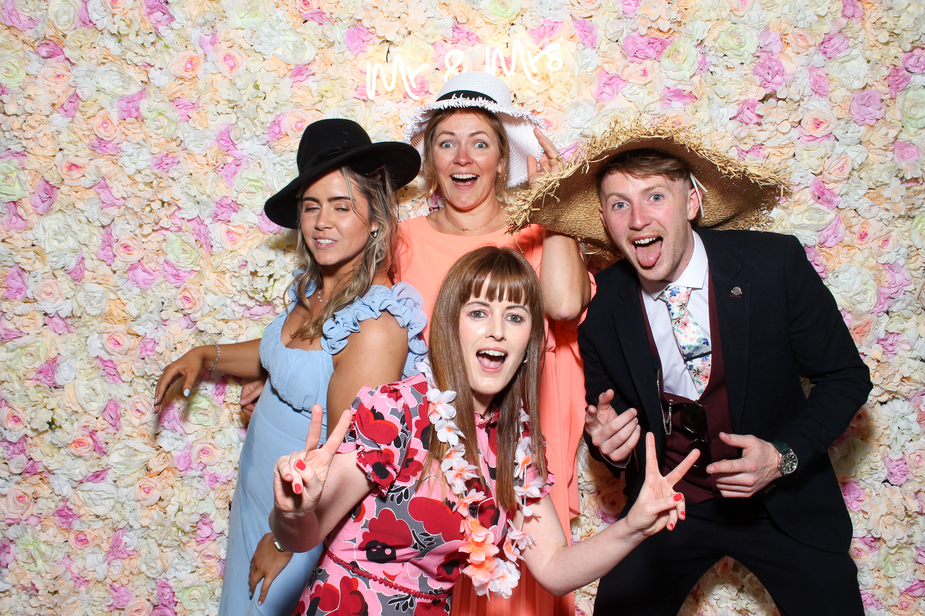 Nicole & Kieran's Wedding | View more photos from the event at gallery.snapmagic.ie/u/SnapMagic/Nicole-Kierans-Wedding