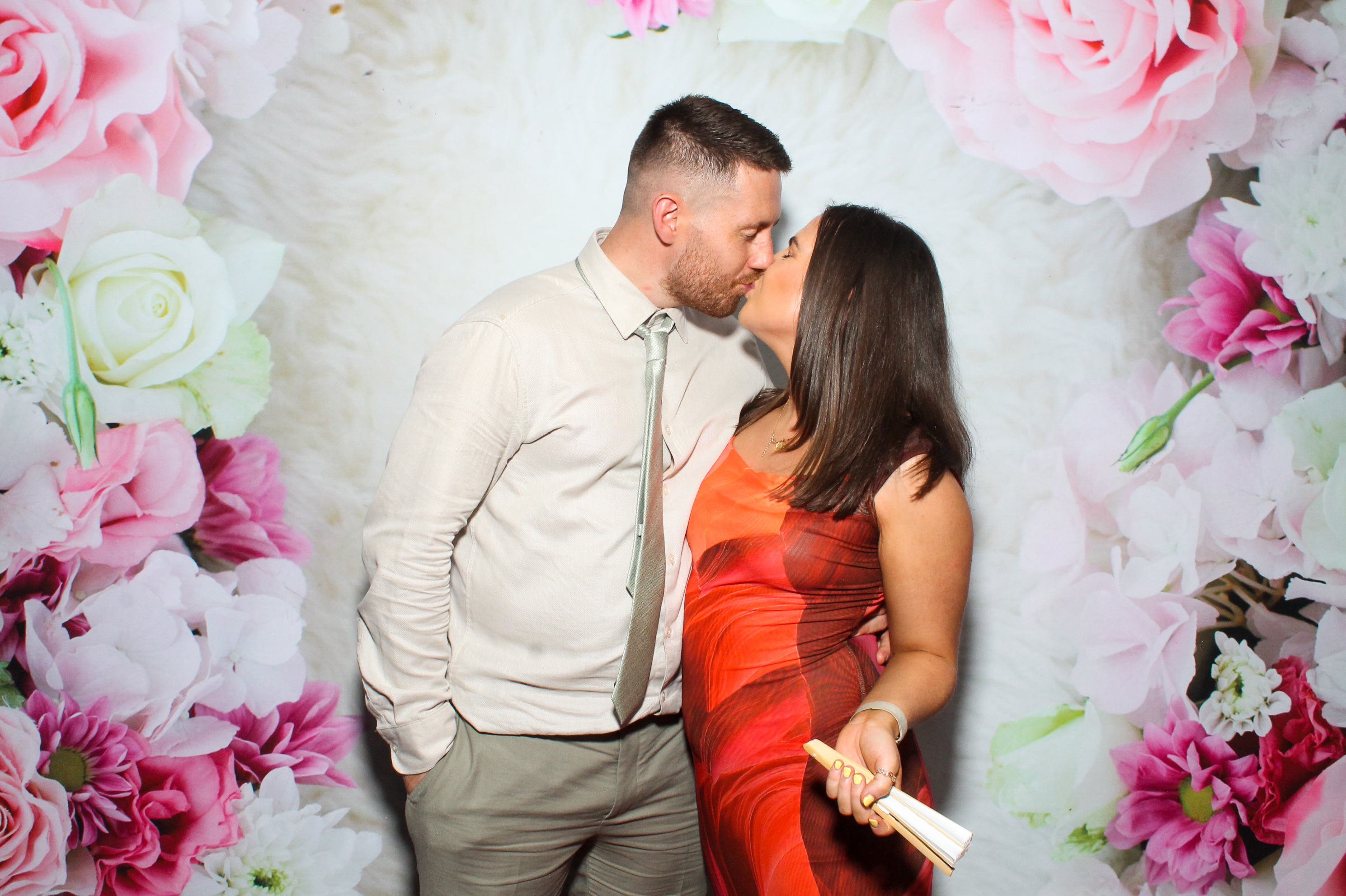 Roisin & Eoin | View more photos from the event at gallery.snapmagic.ie/u/SnapMagic/Roisin-Eoin