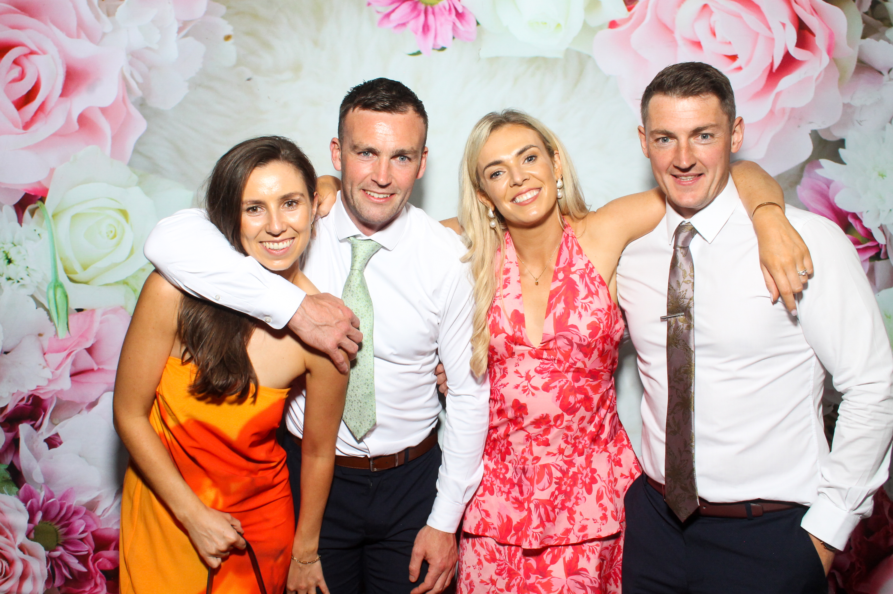 Roisin & Eoin | View more photos from the event at gallery.snapmagic.ie/u/SnapMagic/Roisin-Eoin