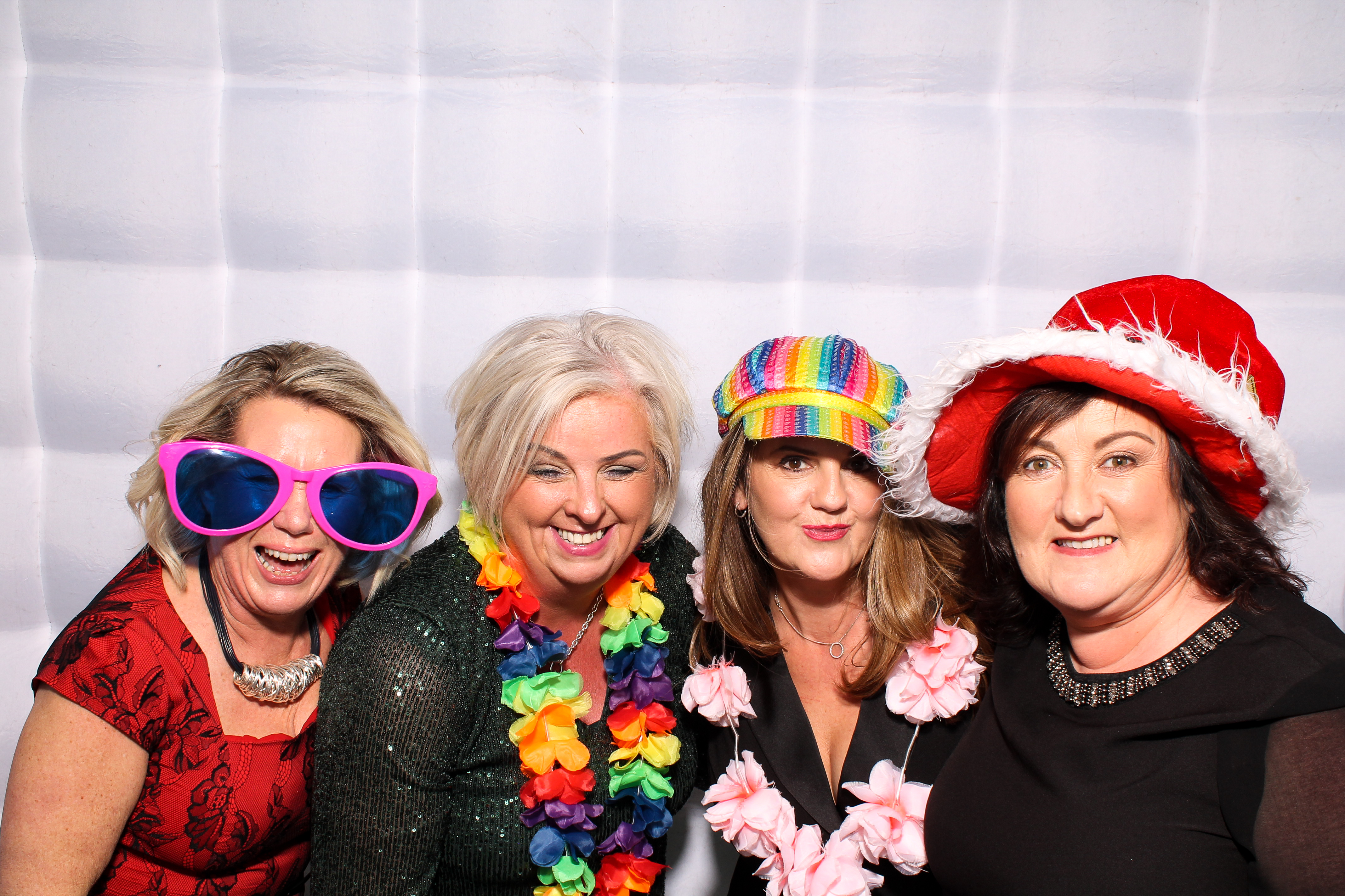 Rory Travels Women's Night 2 & 3 | View more photos from the event at gallery.snapmagic.ie/u/SnapMagic/Rory-Travels-Womens-Night-2-3