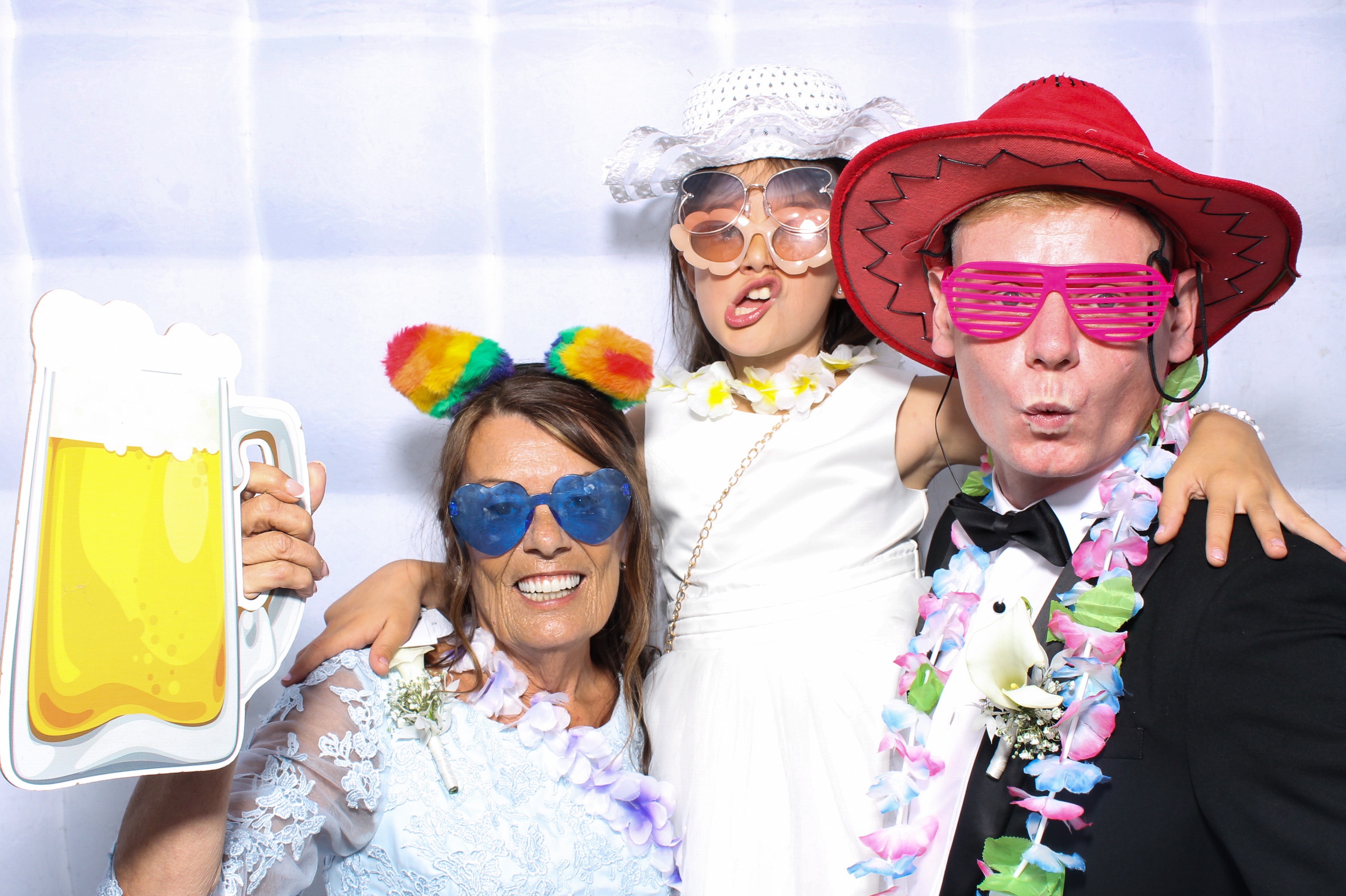 Ross & Sarah's Wedding | View more photos from the event at gallery.snapmagic.ie/u/SnapMagic/Ross-Sarahs-Wedding