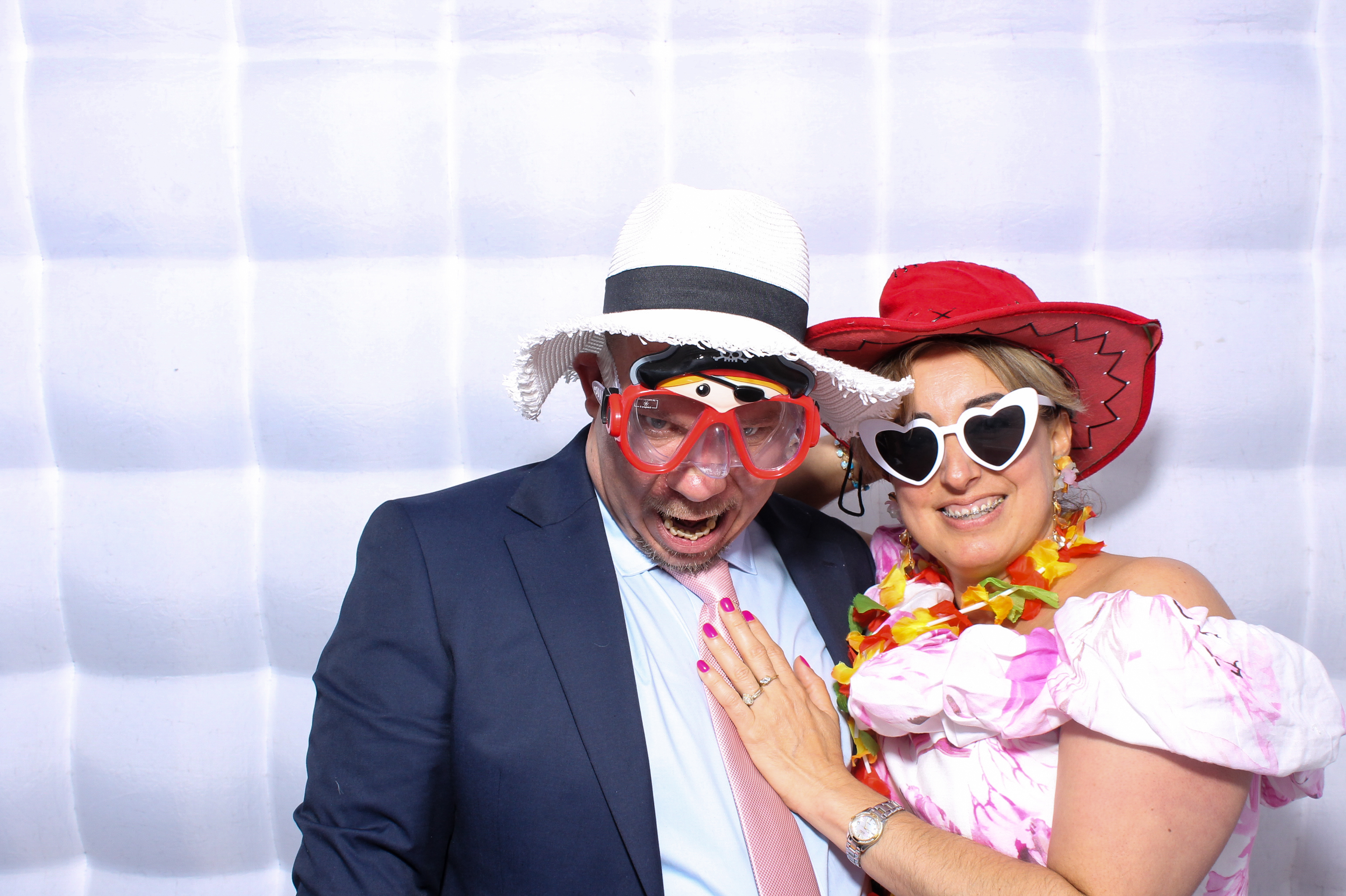 Ross & Sarah's Wedding | View more photos from the event at gallery.snapmagic.ie/u/SnapMagic/Ross-Sarahs-Wedding