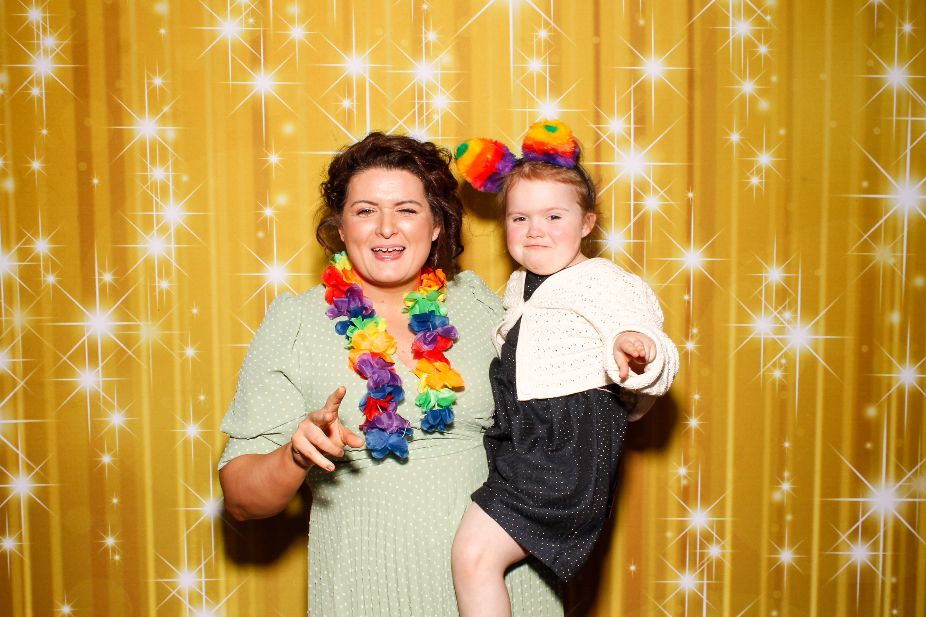Sandra & Stephen's Wedding | View more photos from the event at gallery.snapmagic.ie/u/SnapMagic/Sandra-Stephens-Wedding