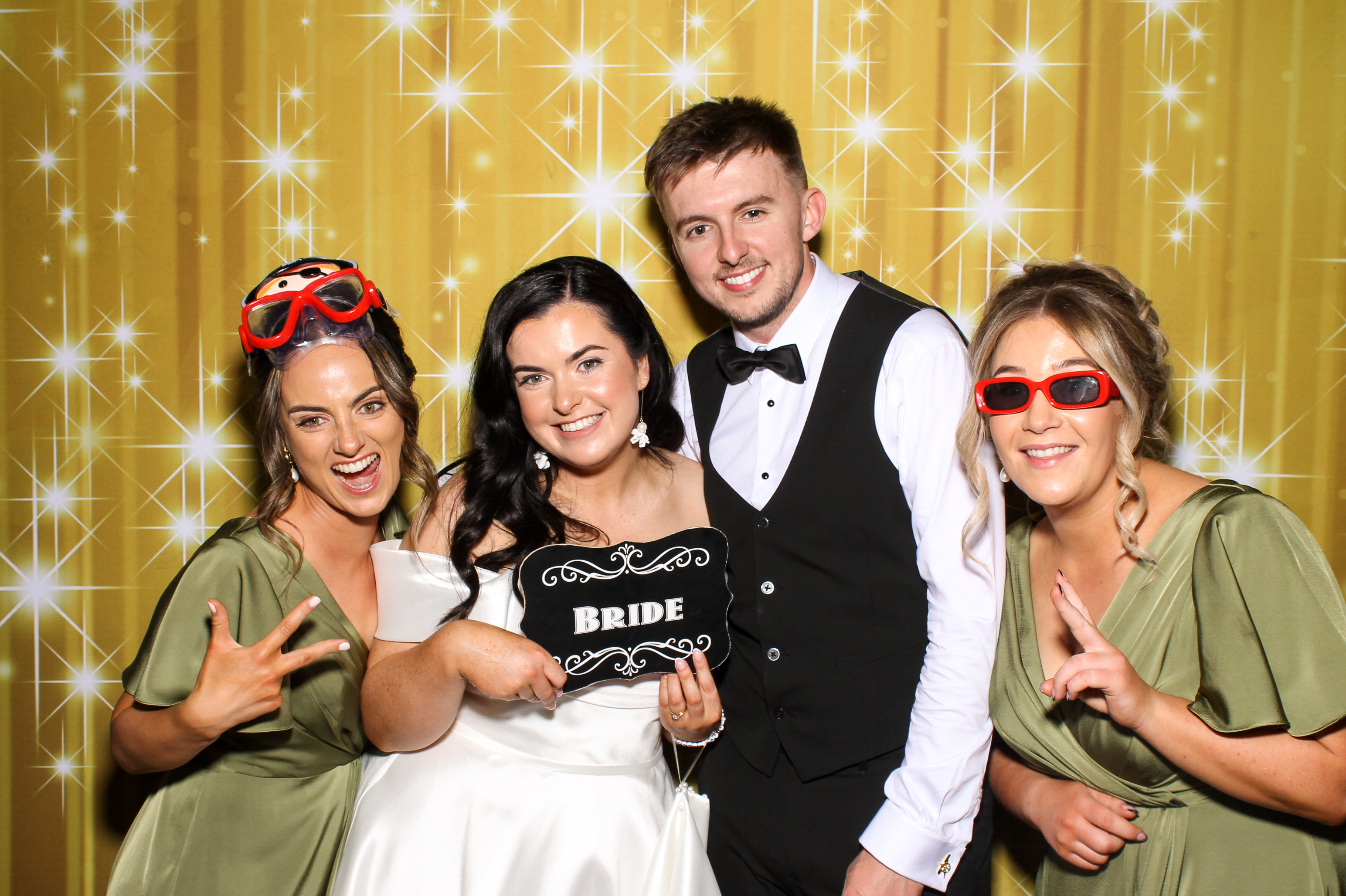 Sarah & Yann's Wedding | View more photos from the event at gallery.snapmagic.ie/u/SnapMagic/Sarah-Yanns-Wedding