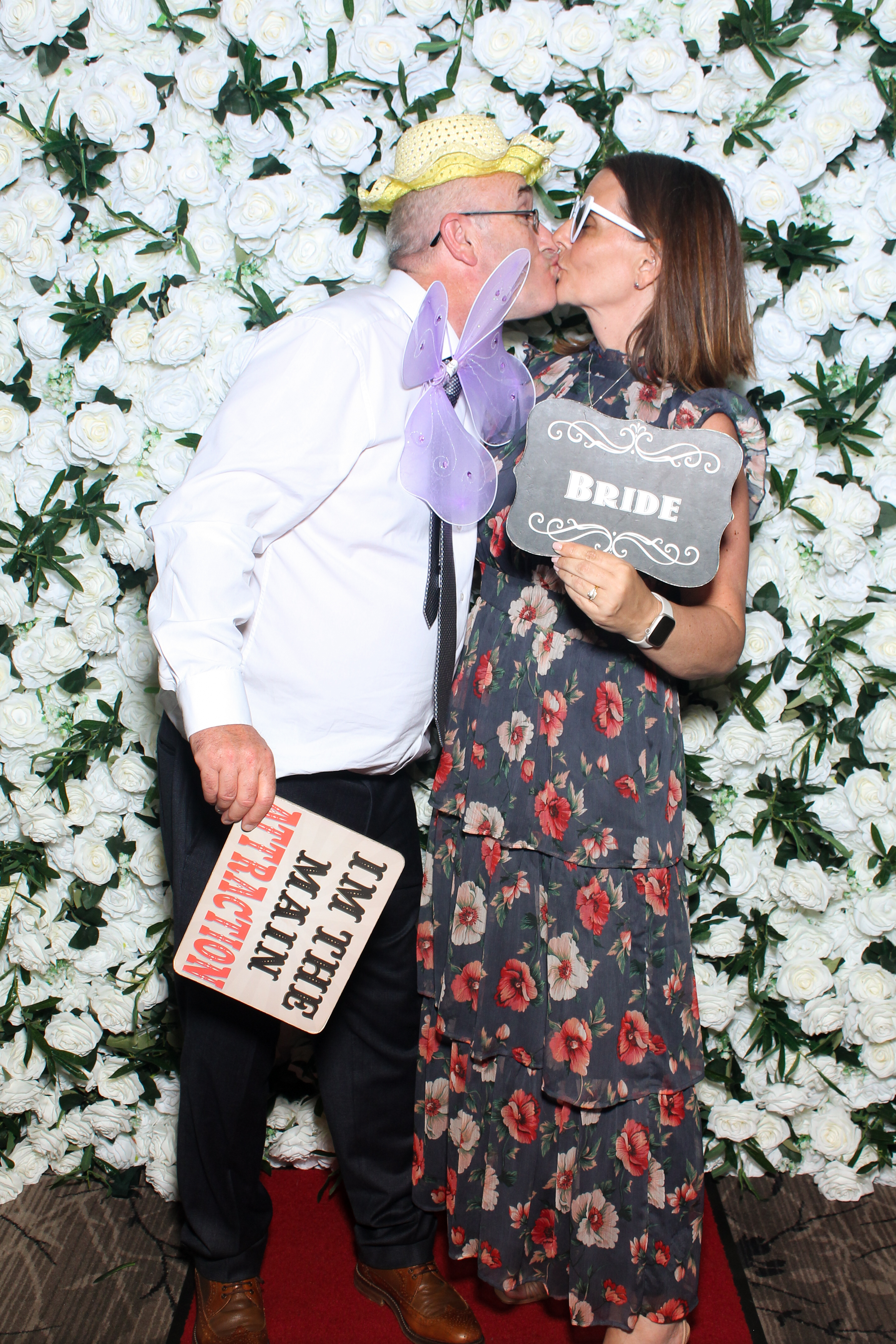 Tara & Karl | View more photos from the event at gallery.snapmagic.ie/u/SnapMagic/Tara-Karl