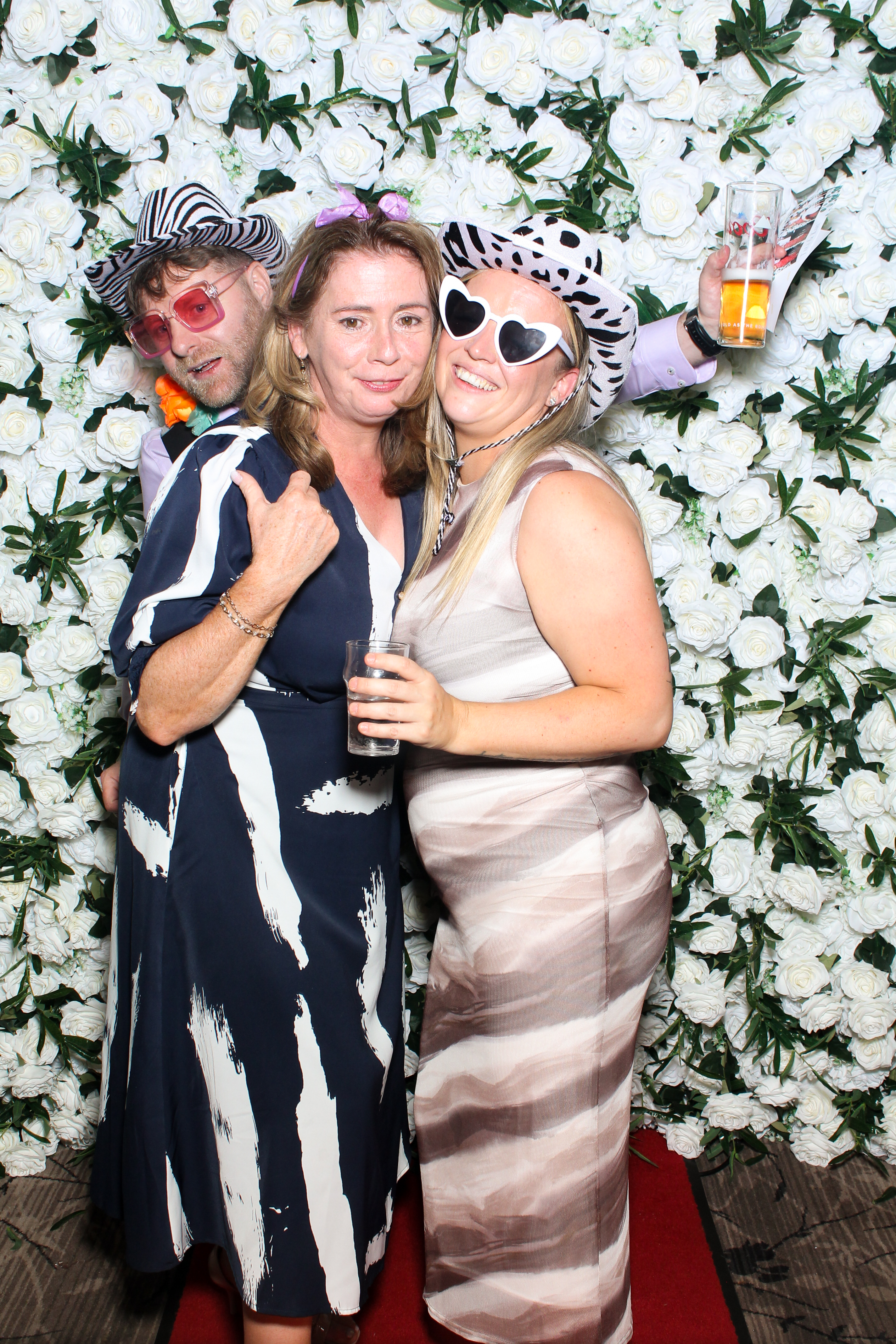 Tara & Karl | View more photos from the event at gallery.snapmagic.ie/u/SnapMagic/Tara-Karl