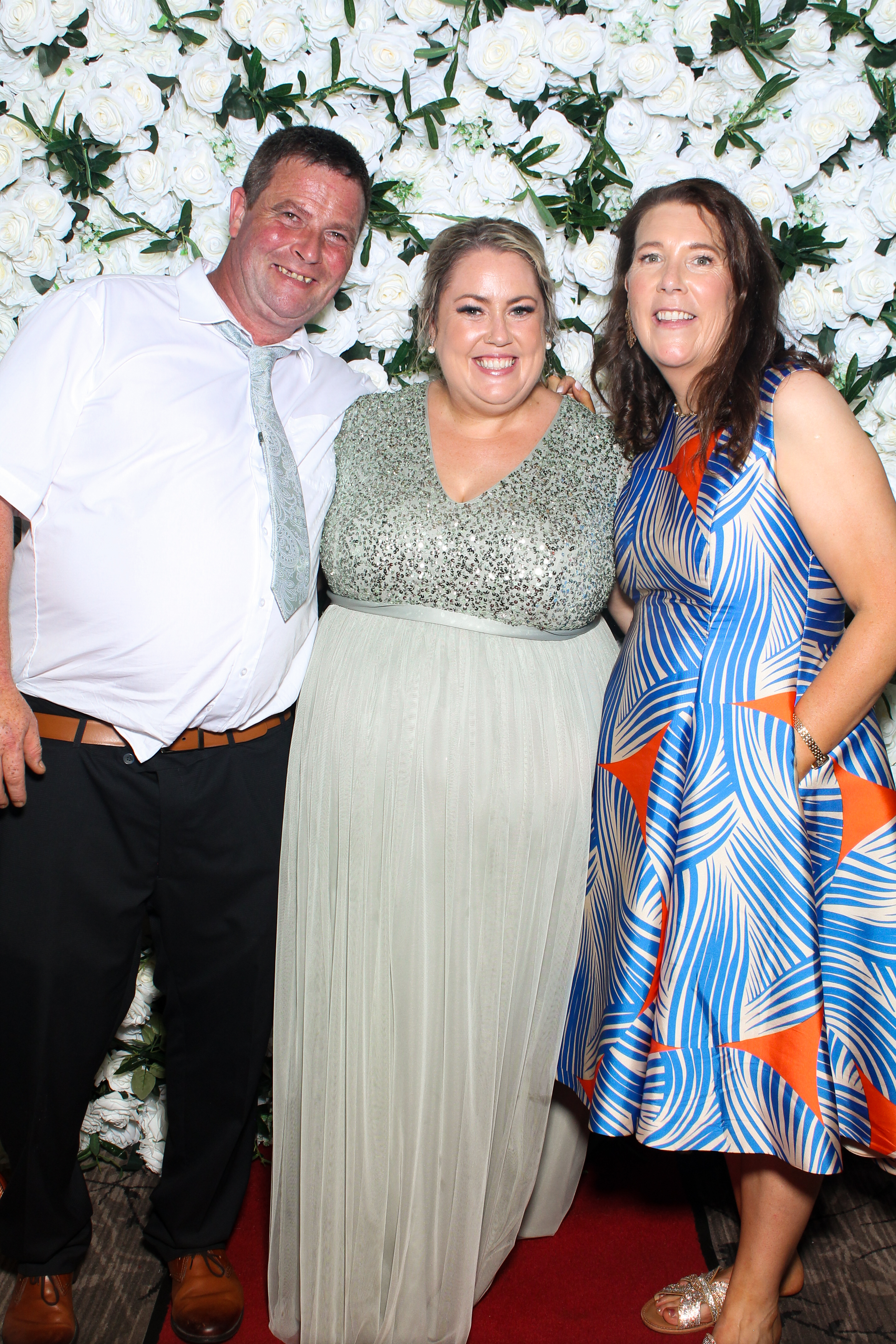 Tara & Karl | View more photos from the event at gallery.snapmagic.ie/u/SnapMagic/Tara-Karl