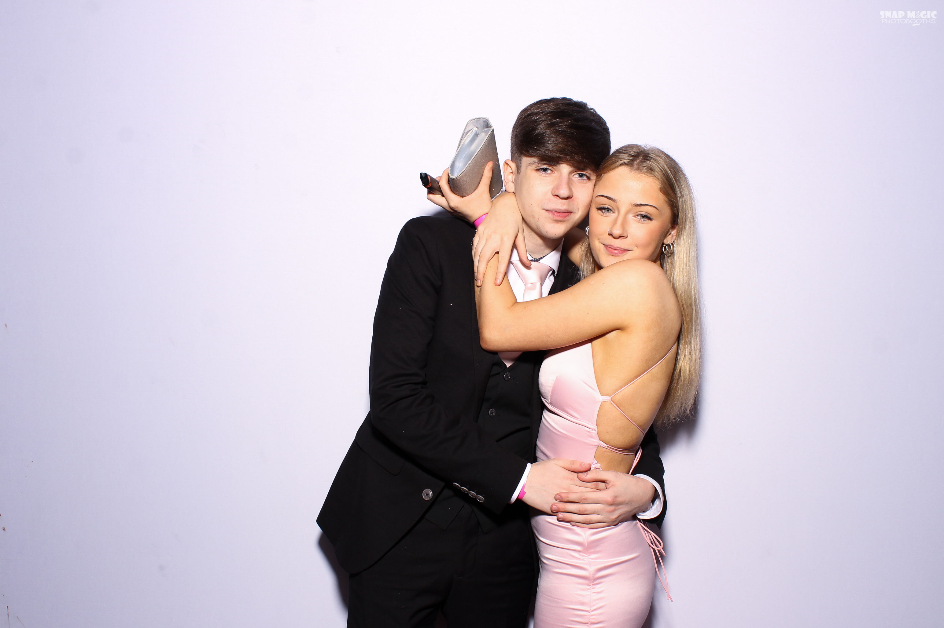 Ursuline College Debs '25 | View more photos from the event at gallery.snapmagic.ie/u/SnapMagic/Ursuline-College-Debs-25