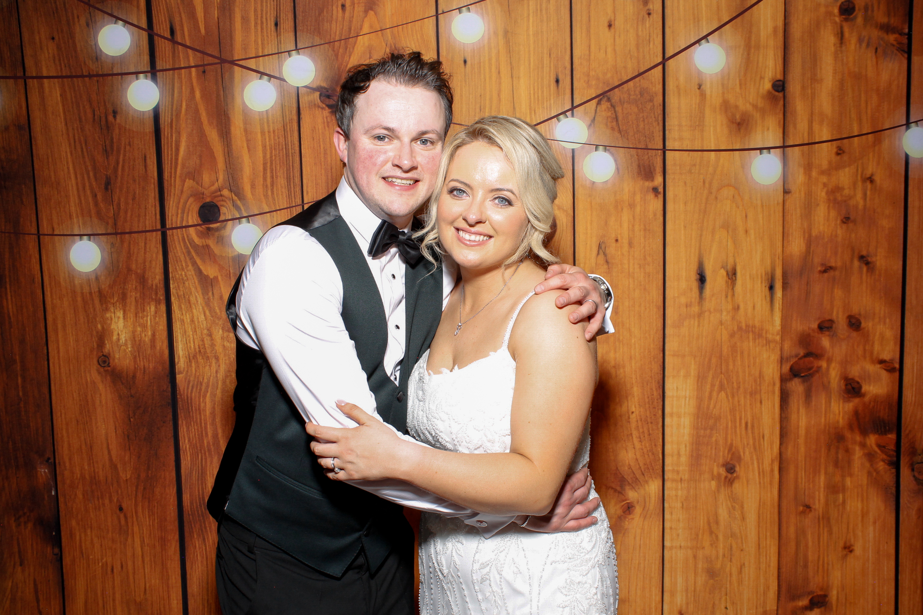 Abigail & Alan | View more photos from the event at gallery.snapmagic.ie/u/SnapMagic/Abigail-Alan