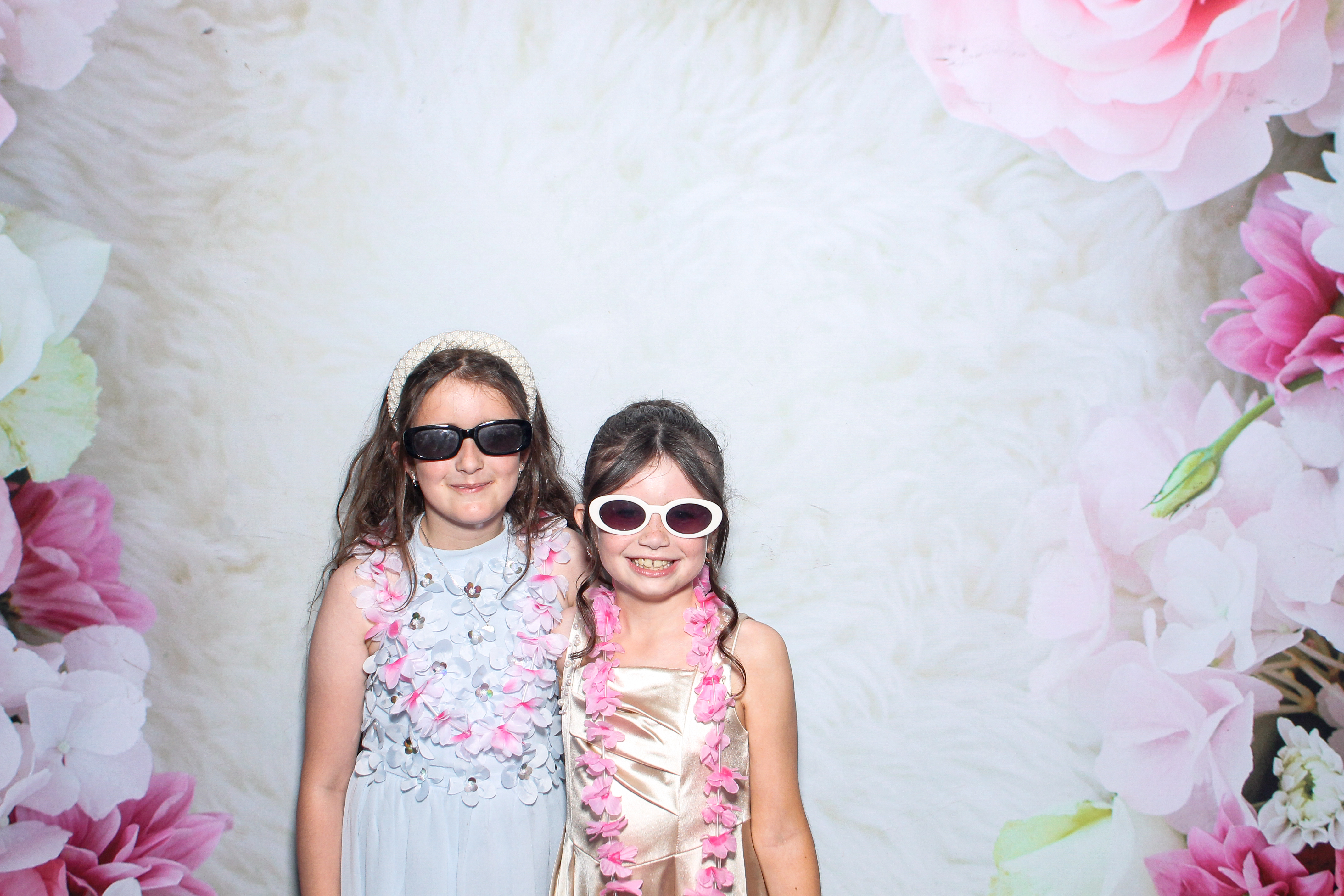 Amy & Cian | View more photos from the event at gallery.snapmagic.ie/u/SnapMagic/Amy-Cian
