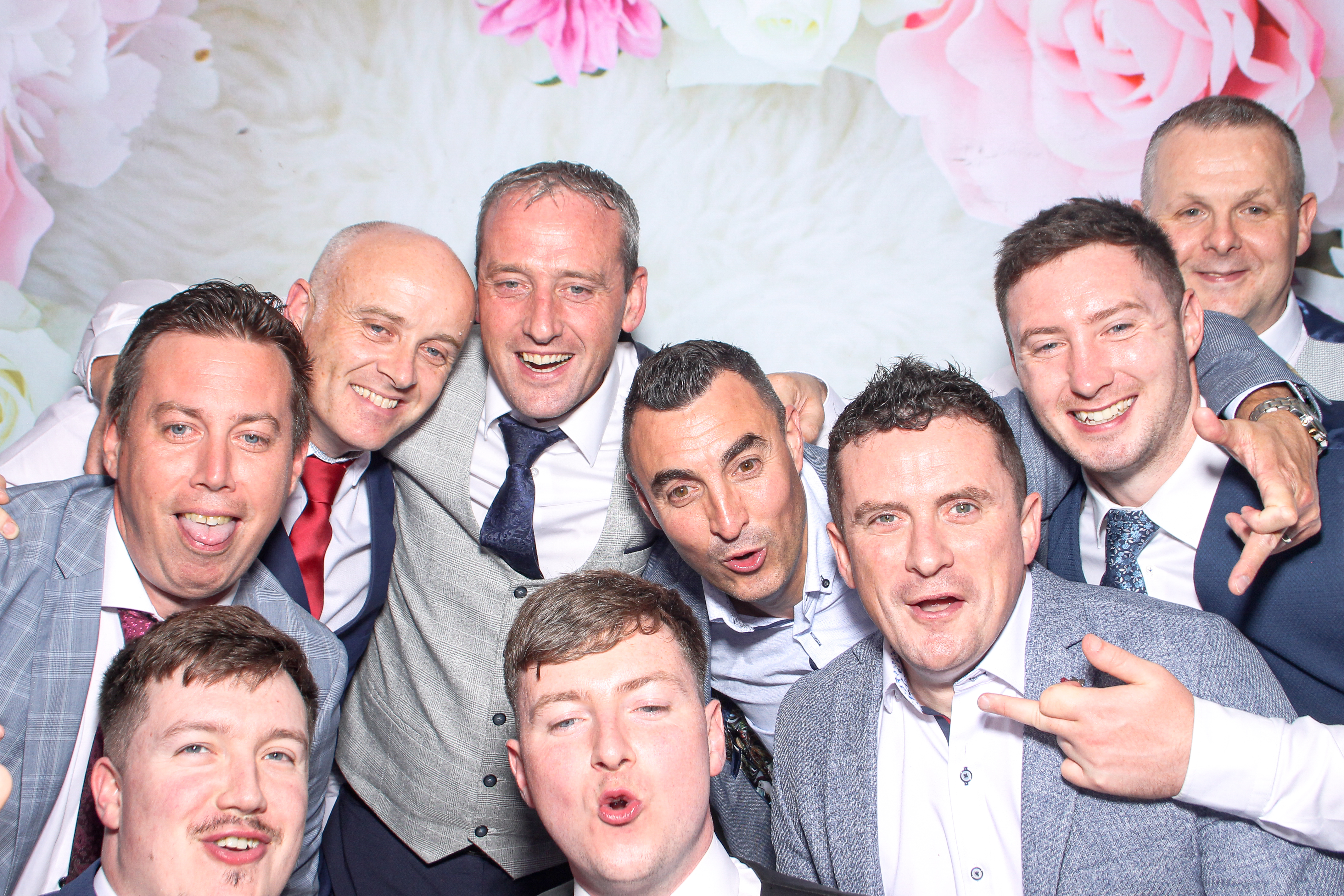 Amy & Cian | View more photos from the event at gallery.snapmagic.ie/u/SnapMagic/Amy-Cian