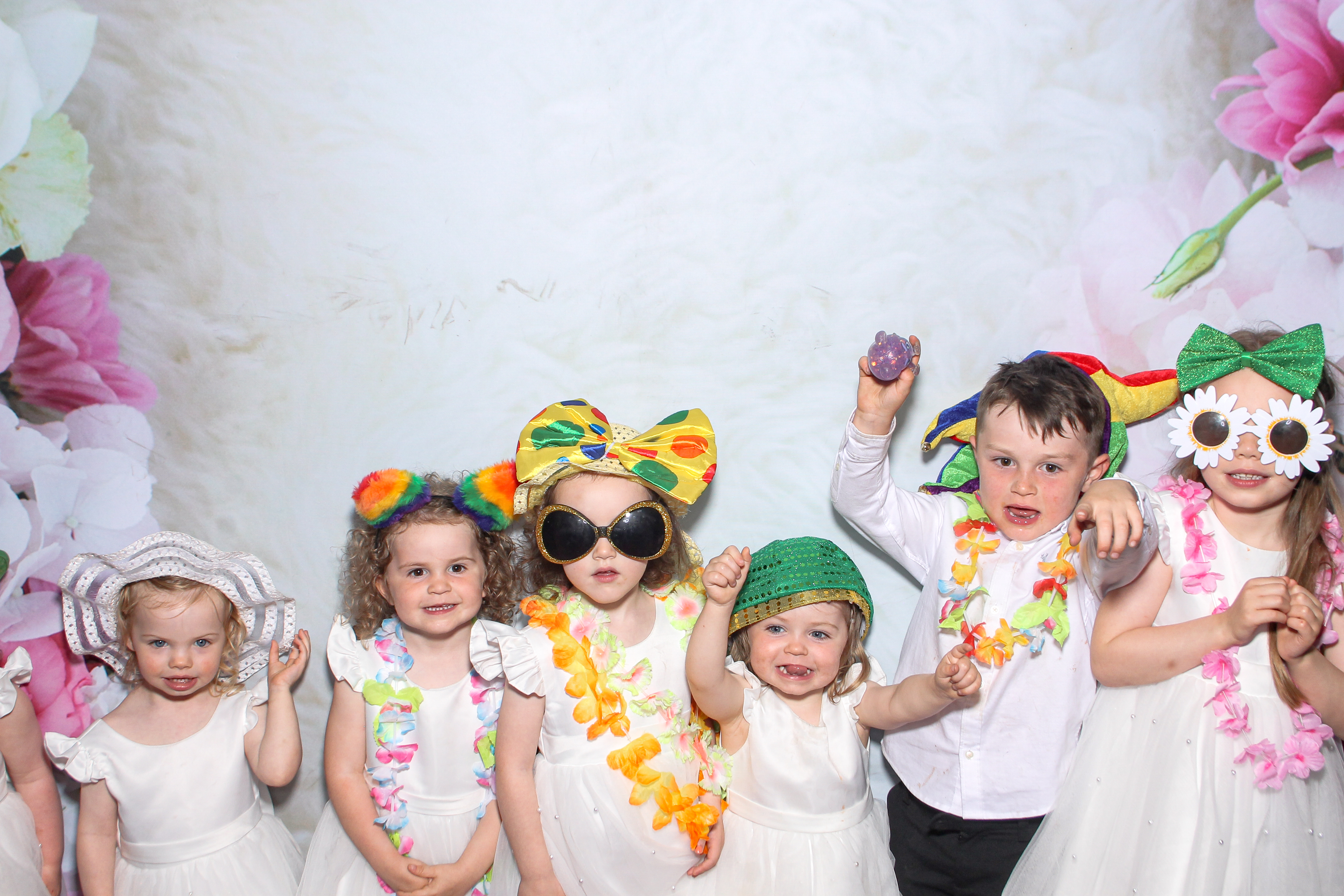 Amy & Cian | View more photos from the event at gallery.snapmagic.ie/u/SnapMagic/Amy-Cian