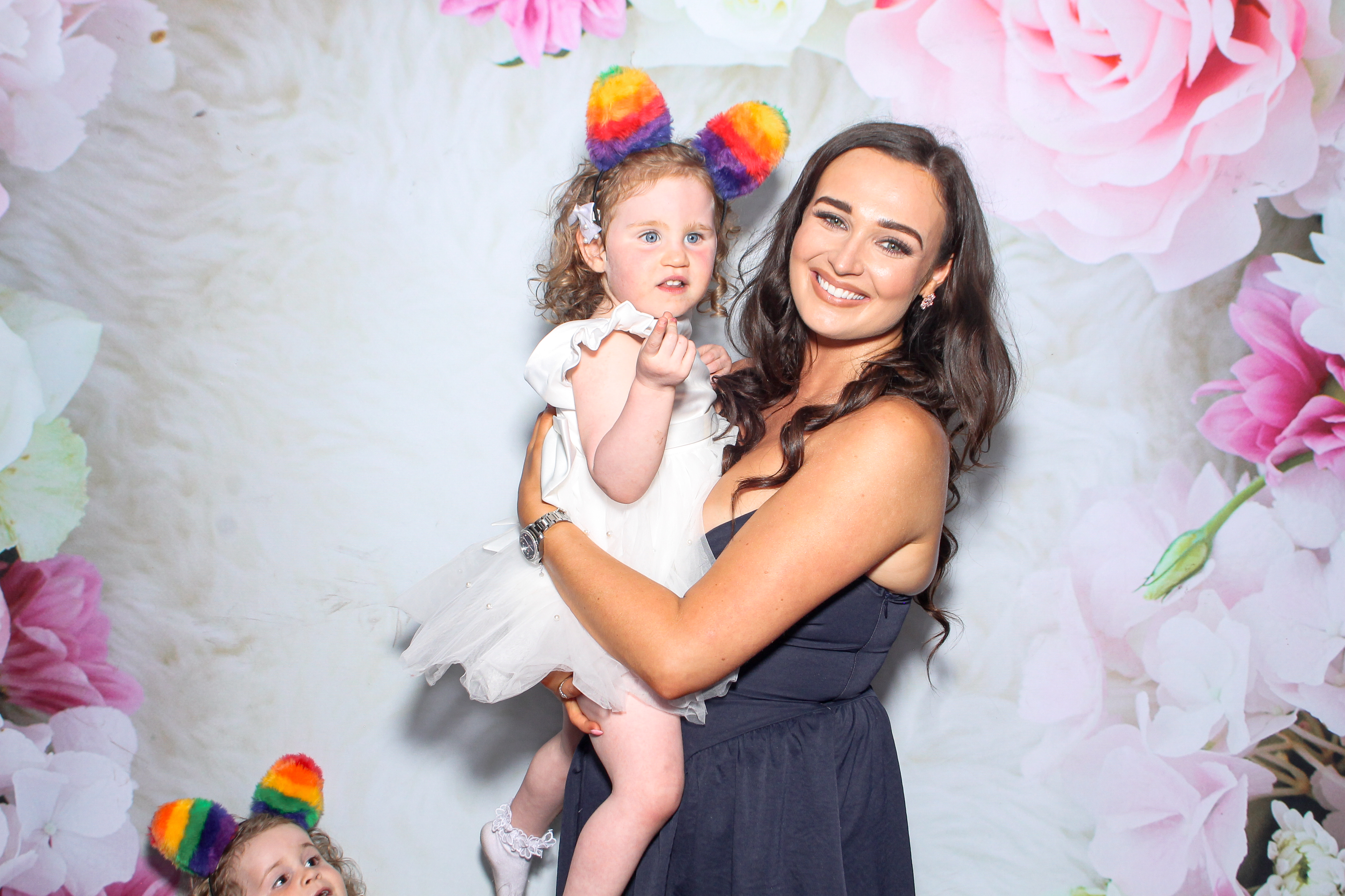 Amy & Cian | View more photos from the event at gallery.snapmagic.ie/u/SnapMagic/Amy-Cian