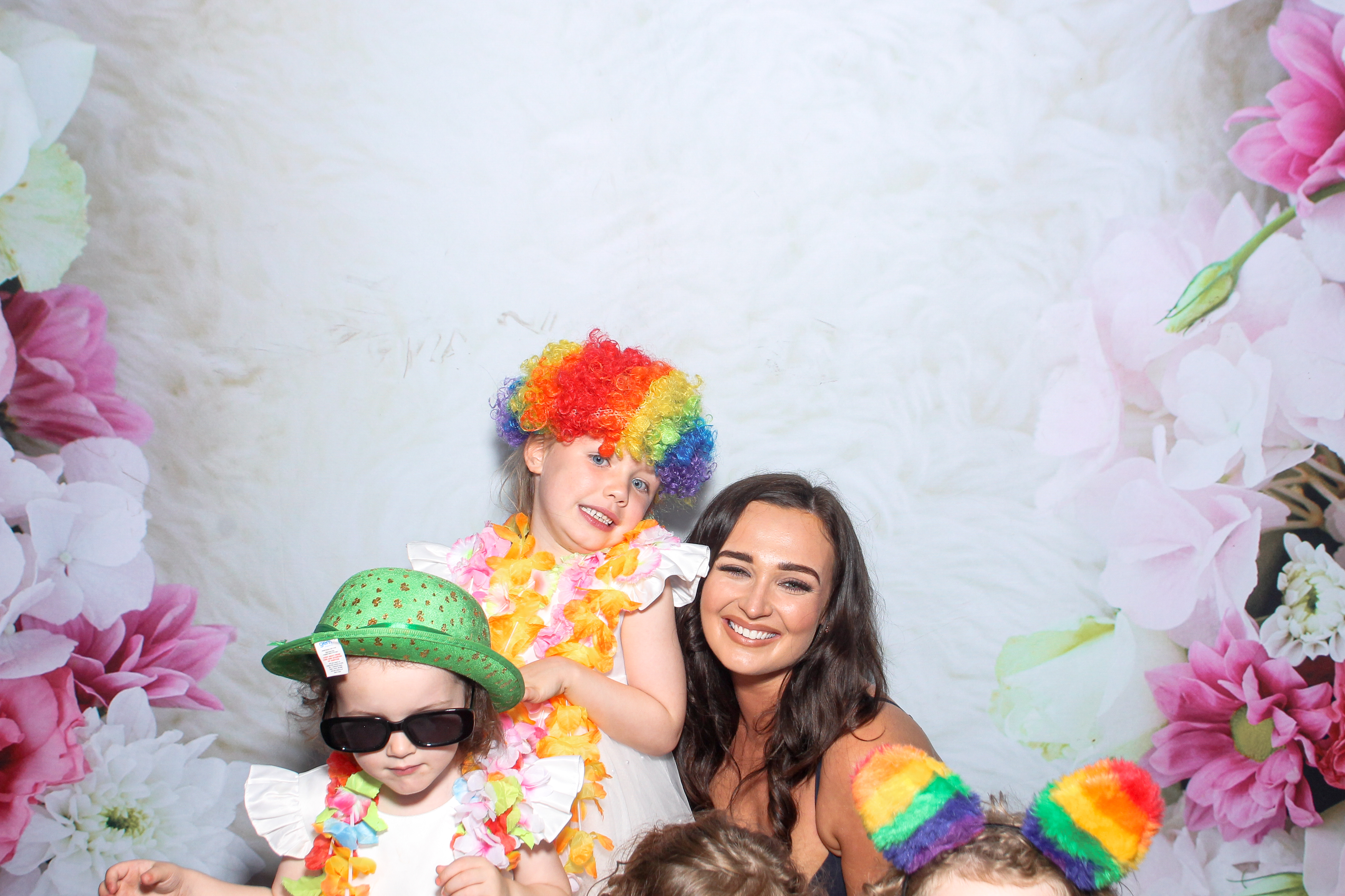 Amy & Cian | View more photos from the event at gallery.snapmagic.ie/u/SnapMagic/Amy-Cian