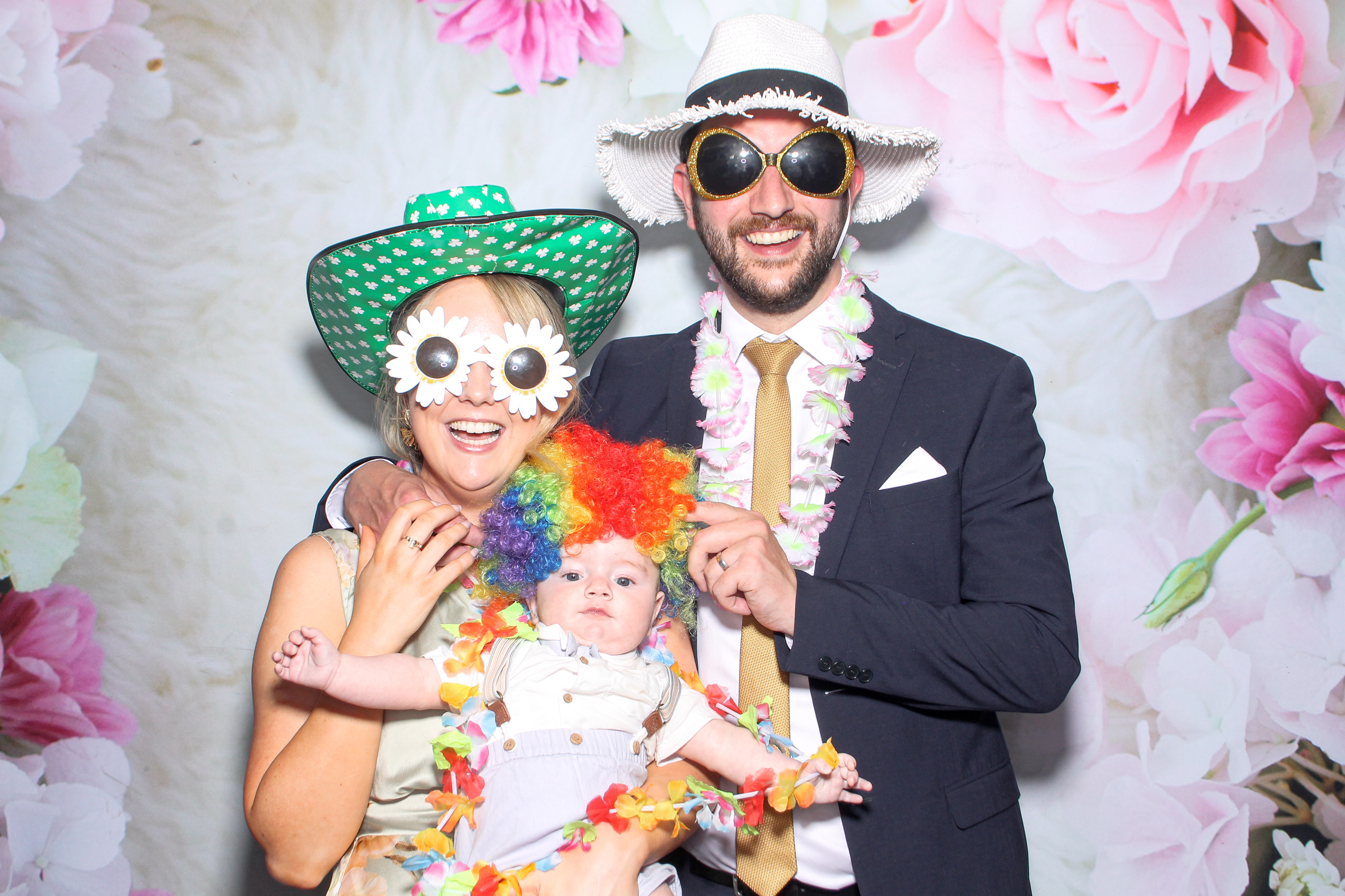 Amy & Cian | View more photos from the event at gallery.snapmagic.ie/u/SnapMagic/Amy-Cian