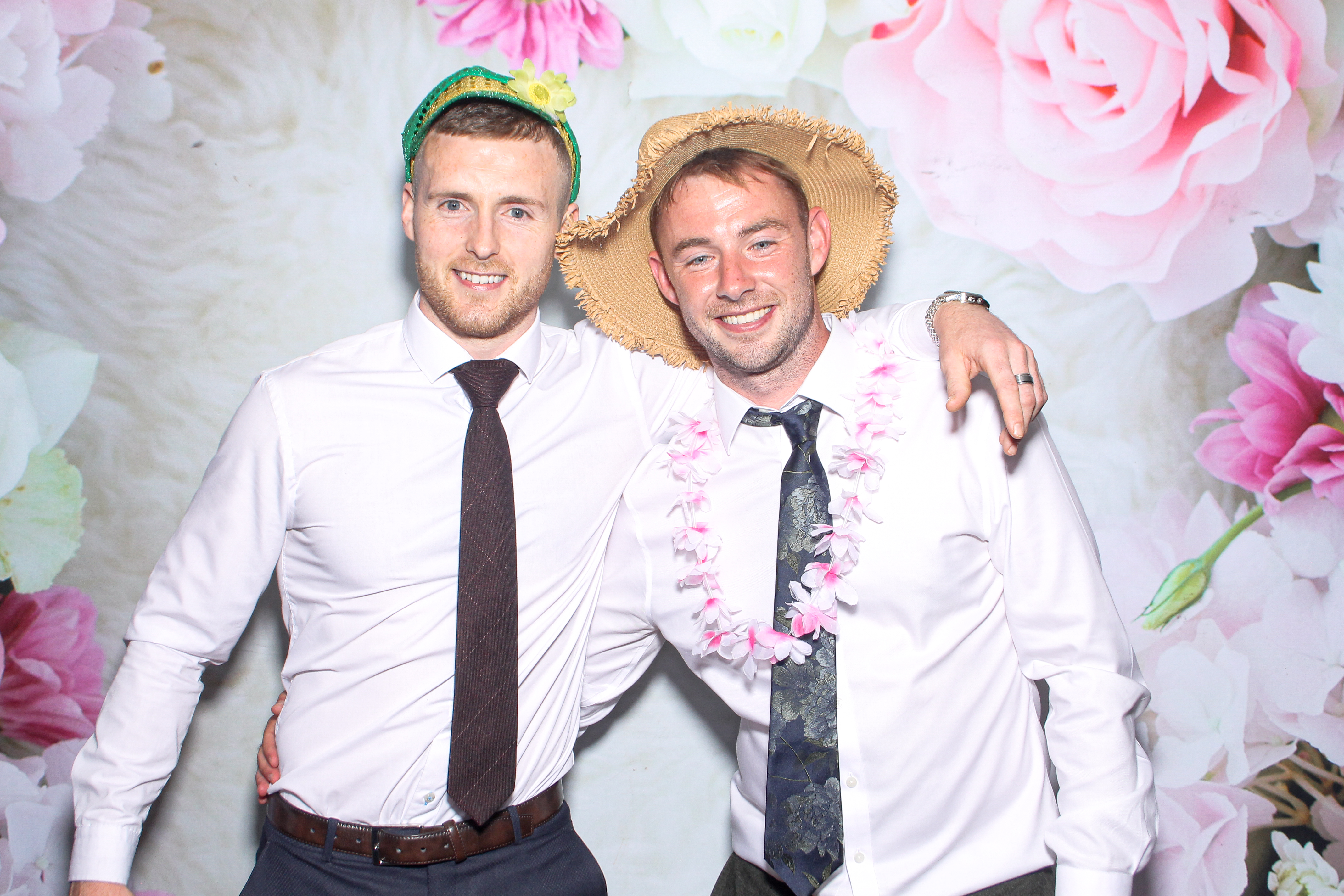 Amy & Cian | View more photos from the event at gallery.snapmagic.ie/u/SnapMagic/Amy-Cian
