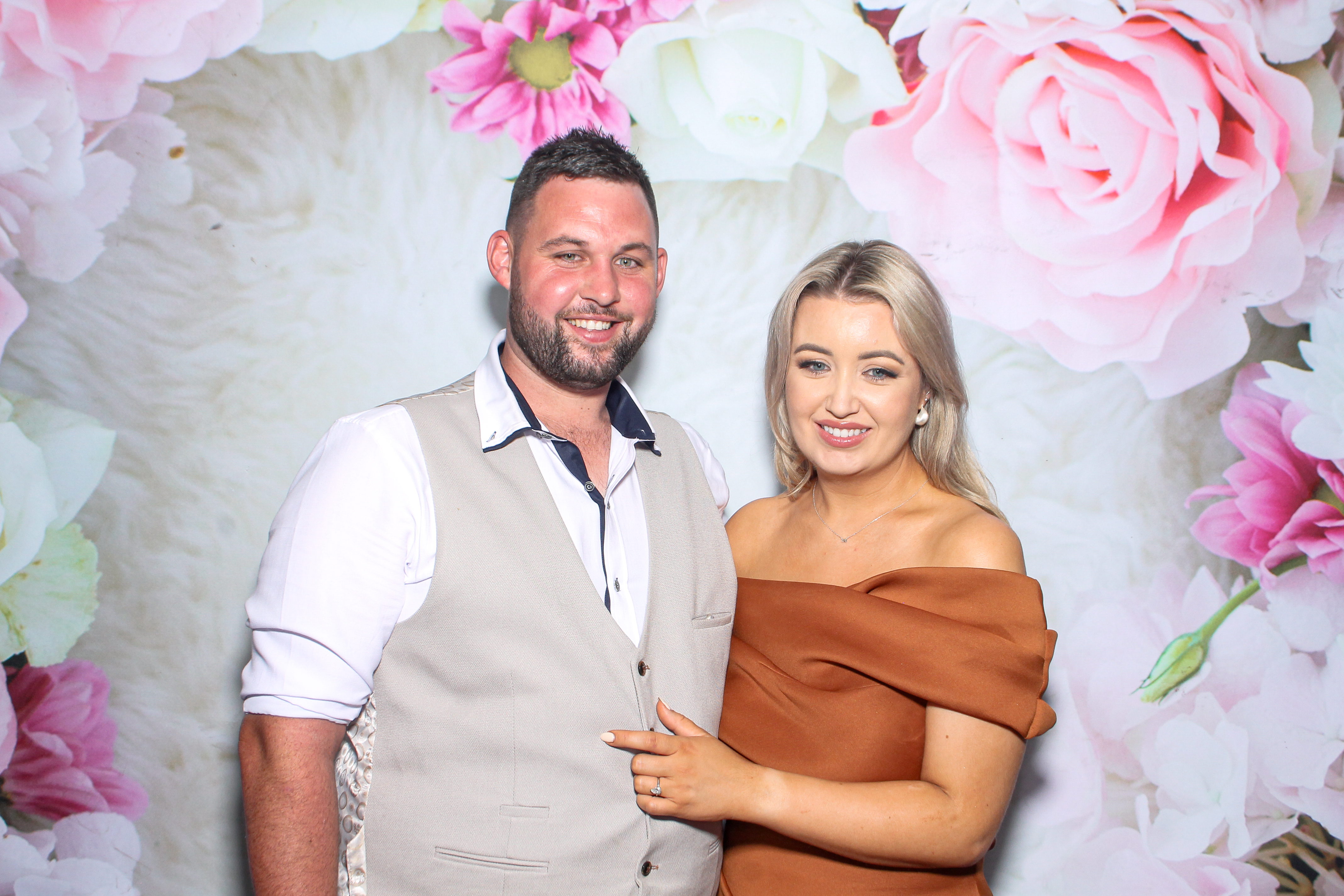 Amy & Cian | View more photos from the event at gallery.snapmagic.ie/u/SnapMagic/Amy-Cian