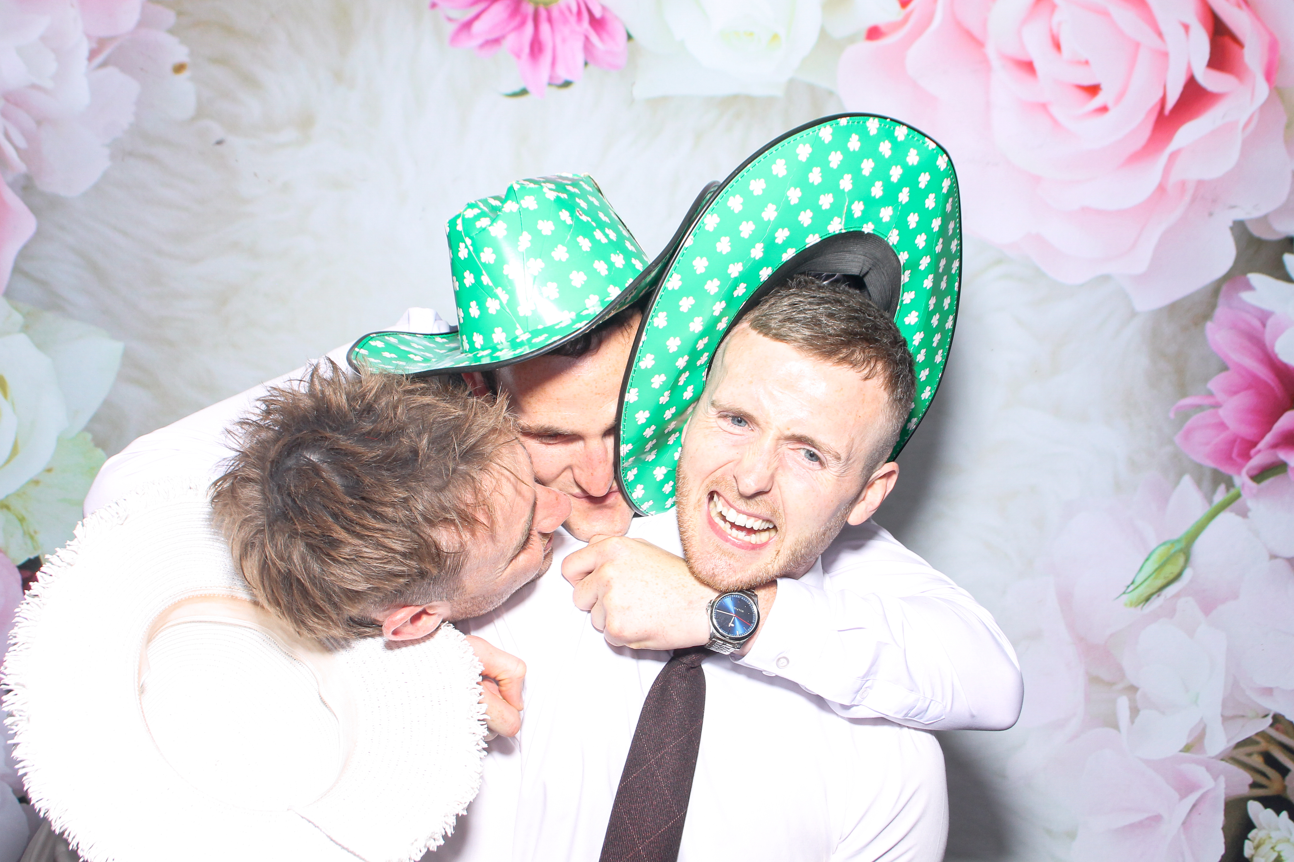 Amy & Cian | View more photos from the event at gallery.snapmagic.ie/u/SnapMagic/Amy-Cian