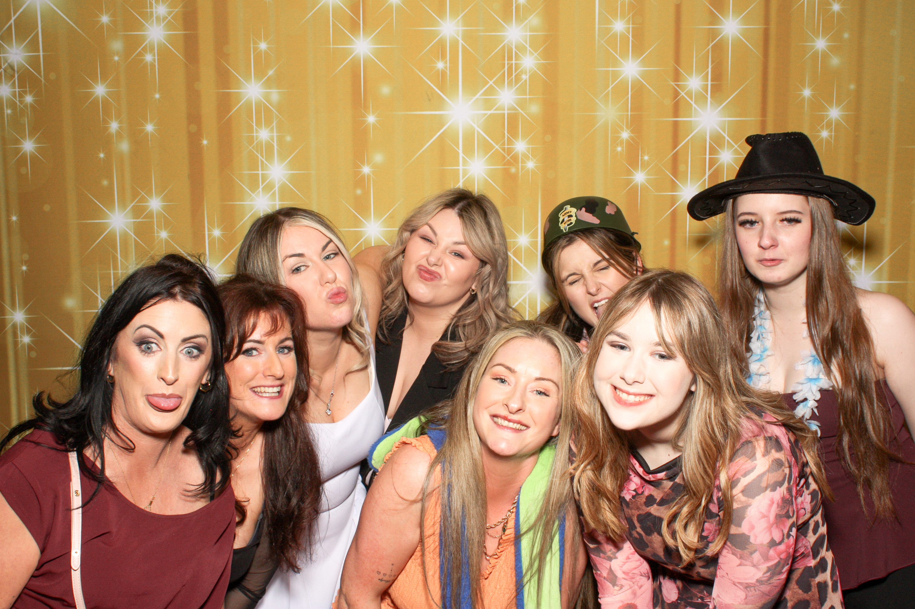 Amy & Dean's Engagement Party | View more photos from the event at gallery.snapmagic.ie/u/SnapMagic/Amy-Deans-Engagement-Party