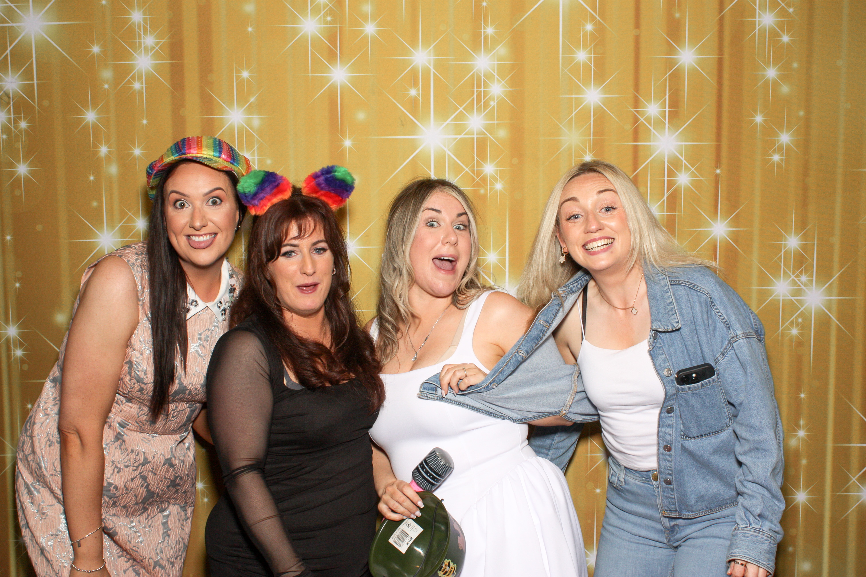 Amy & Dean's Engagement Party | View more photos from the event at gallery.snapmagic.ie/u/SnapMagic/Amy-Deans-Engagement-Party