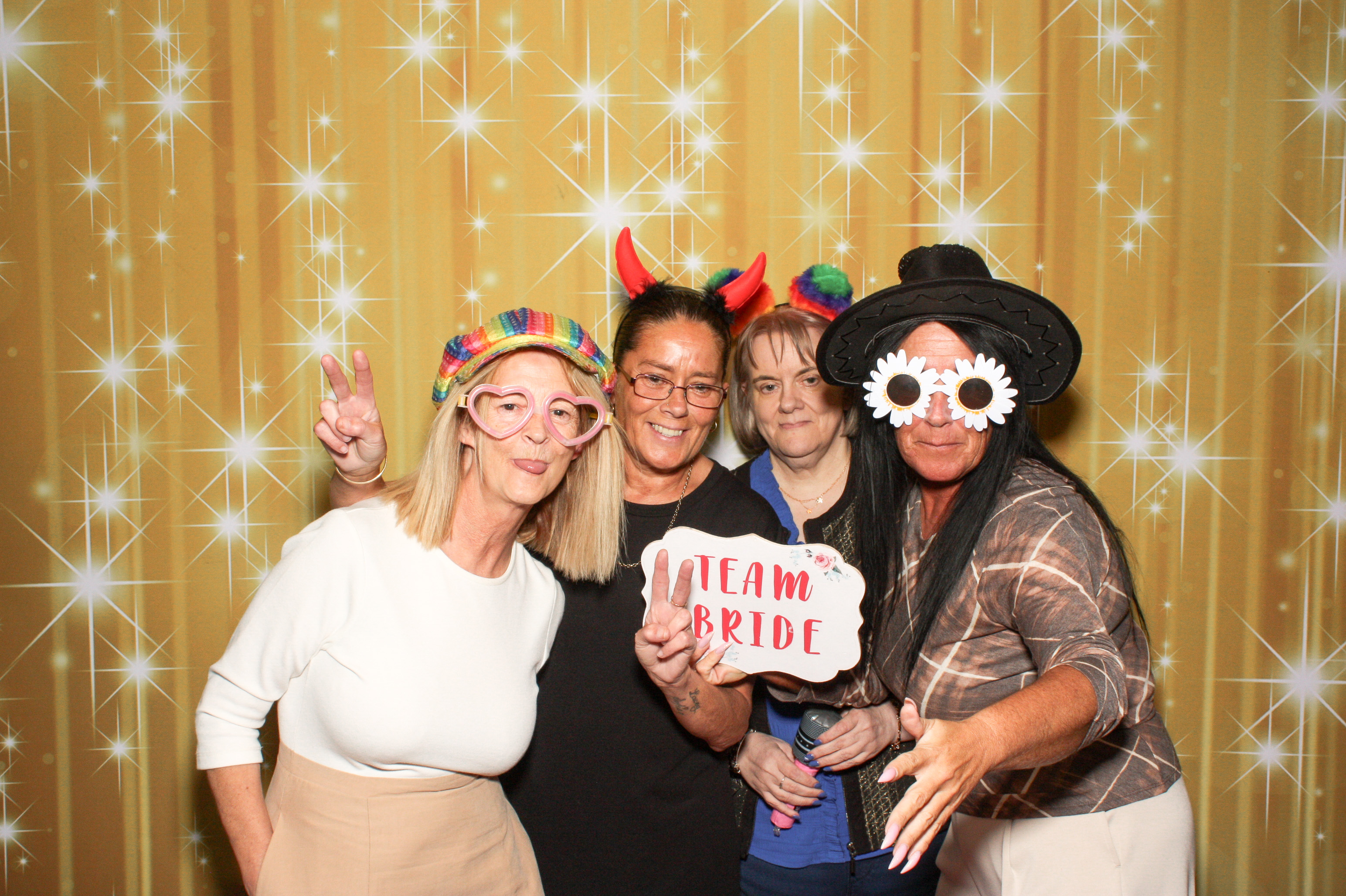 Amy & Dean's Engagement Party | View more photos from the event at gallery.snapmagic.ie/u/SnapMagic/Amy-Deans-Engagement-Party