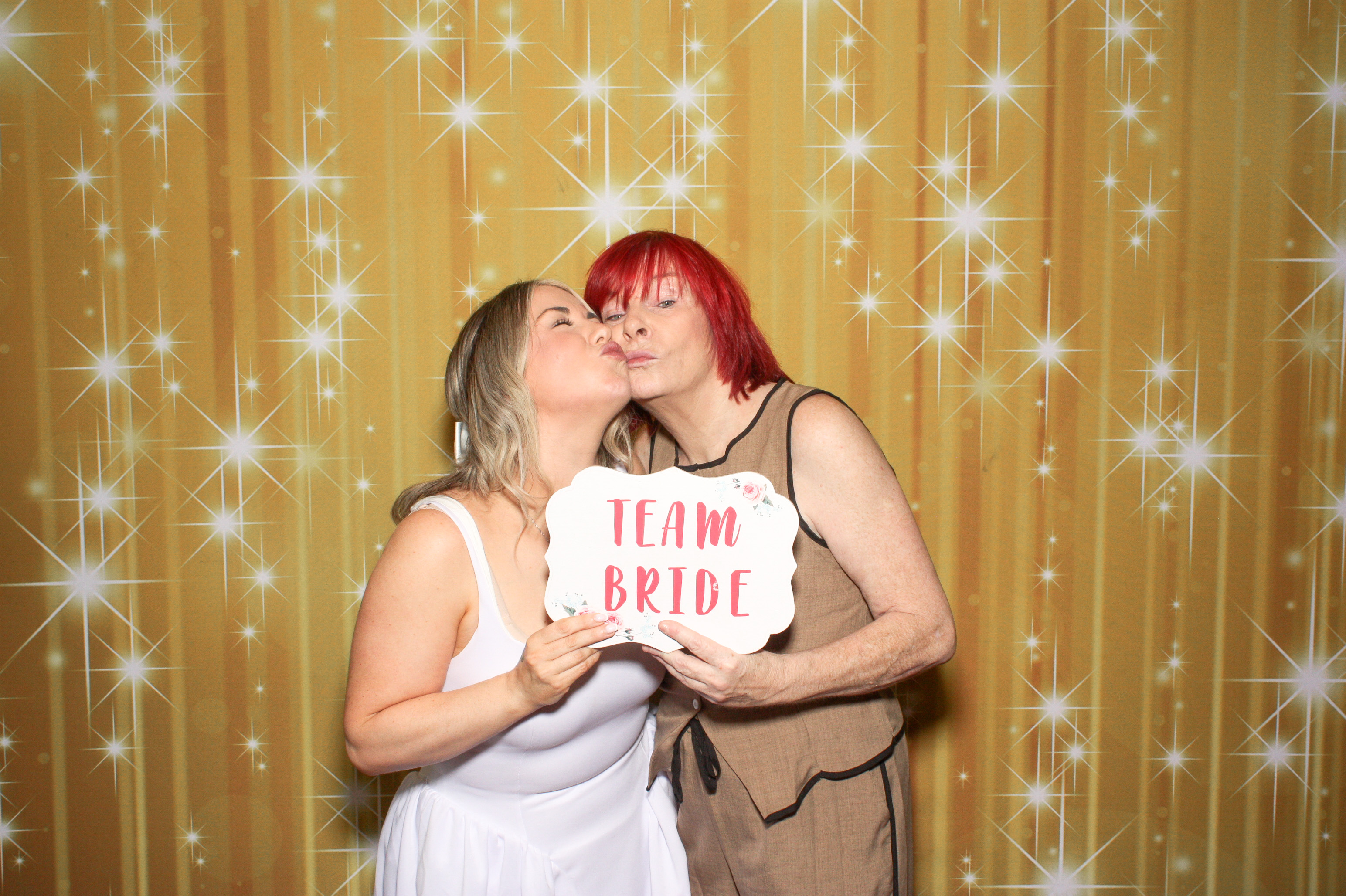Amy & Dean's Engagement Party | View more photos from the event at gallery.snapmagic.ie/u/SnapMagic/Amy-Deans-Engagement-Party