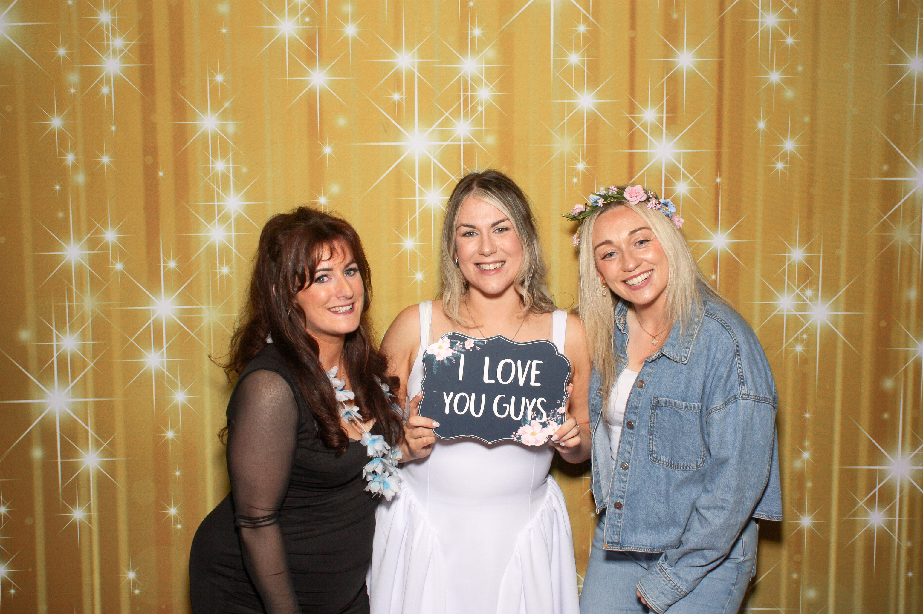 Amy & Dean's Engagement Party | View more photos from the event at gallery.snapmagic.ie/u/SnapMagic/Amy-Deans-Engagement-Party