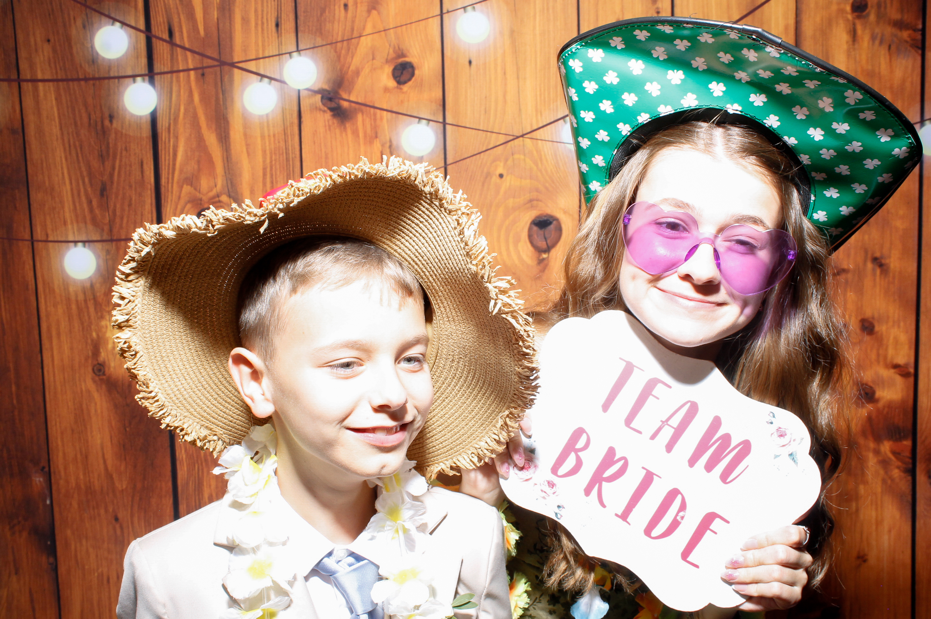 Andra & Liam | View more photos from the event at gallery.snapmagic.ie/u/SnapMagic/Andra-Liam