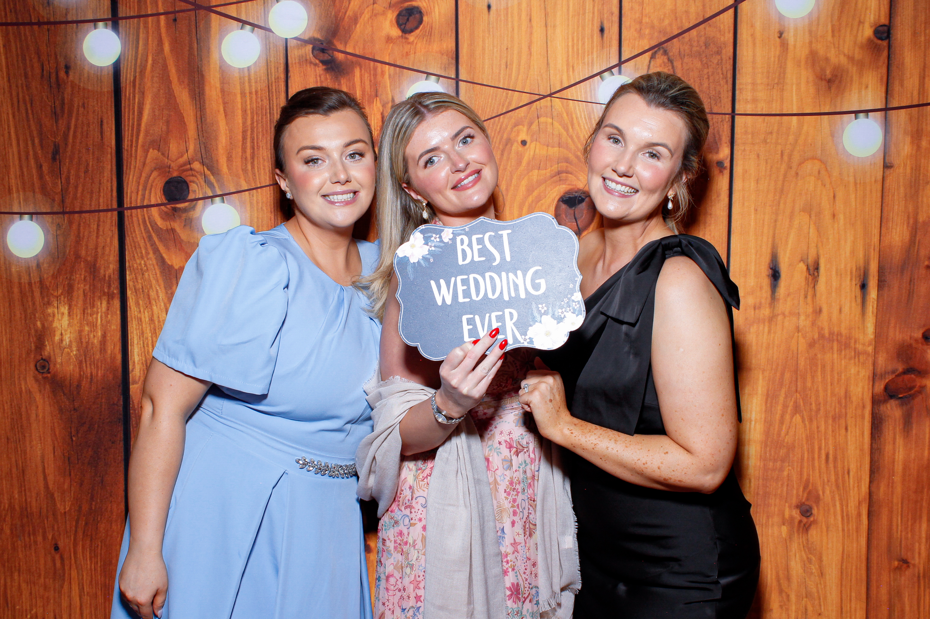 Cailin & Michael | View more photos from the event at gallery.snapmagic.ie/u/SnapMagic/Cailin-Michael