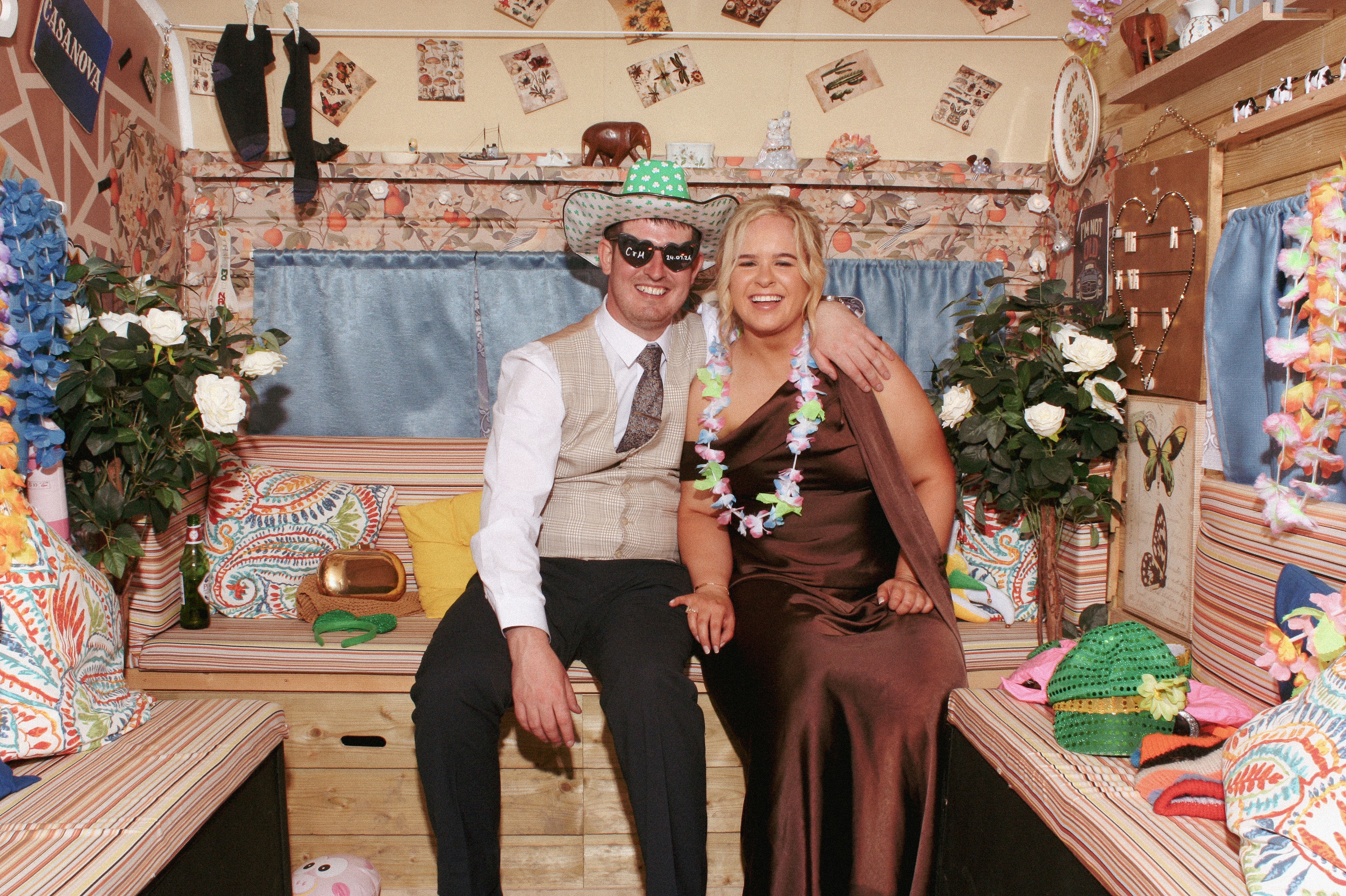 Caoimhe & Michael | View more photos from the event at gallery.snapmagic.ie/u/SnapMagic/Caoimhe-Michael