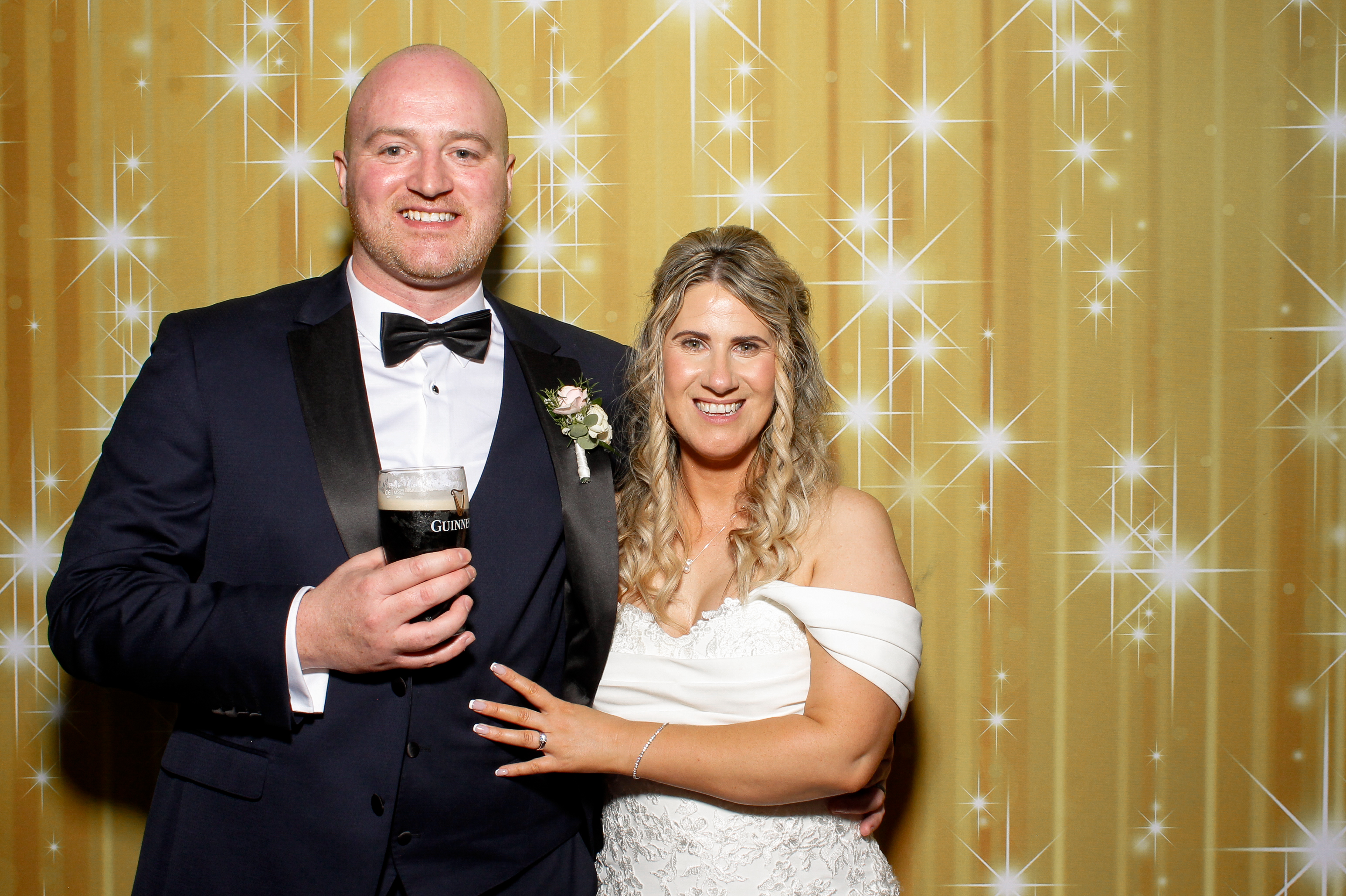 Charlotte & Ciaran | View more photos from the event at gallery.snapmagic.ie/u/SnapMagic/Charlotte-Ciaran