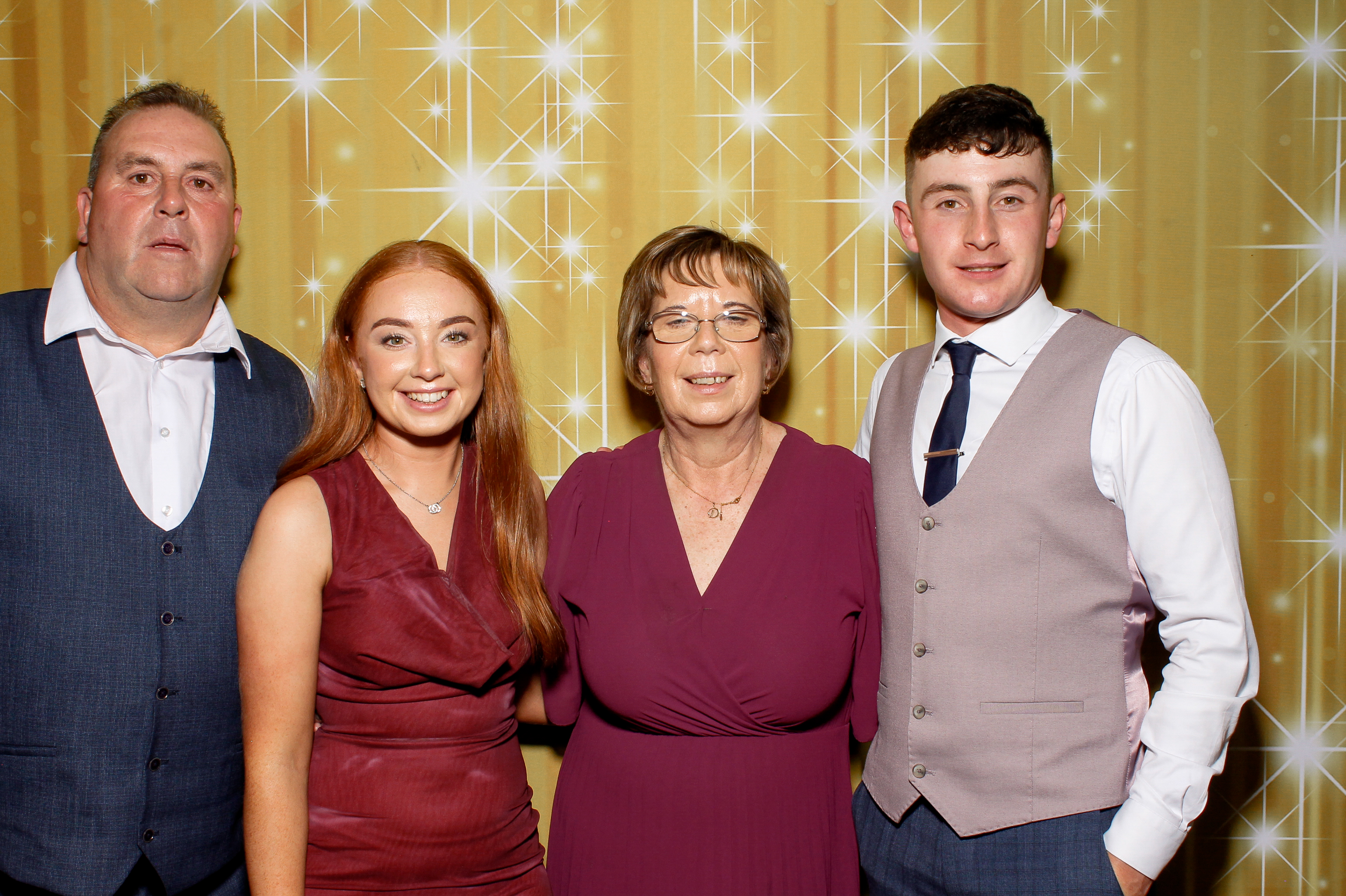 Charlotte & Ciaran | View more photos from the event at gallery.snapmagic.ie/u/SnapMagic/Charlotte-Ciaran