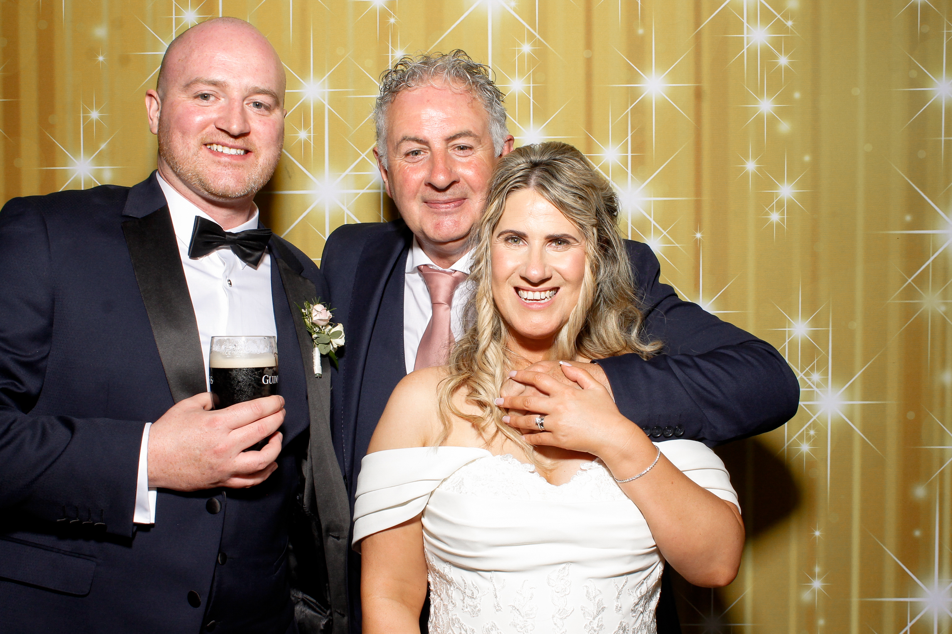 Charlotte & Ciaran | View more photos from the event at gallery.snapmagic.ie/u/SnapMagic/Charlotte-Ciaran