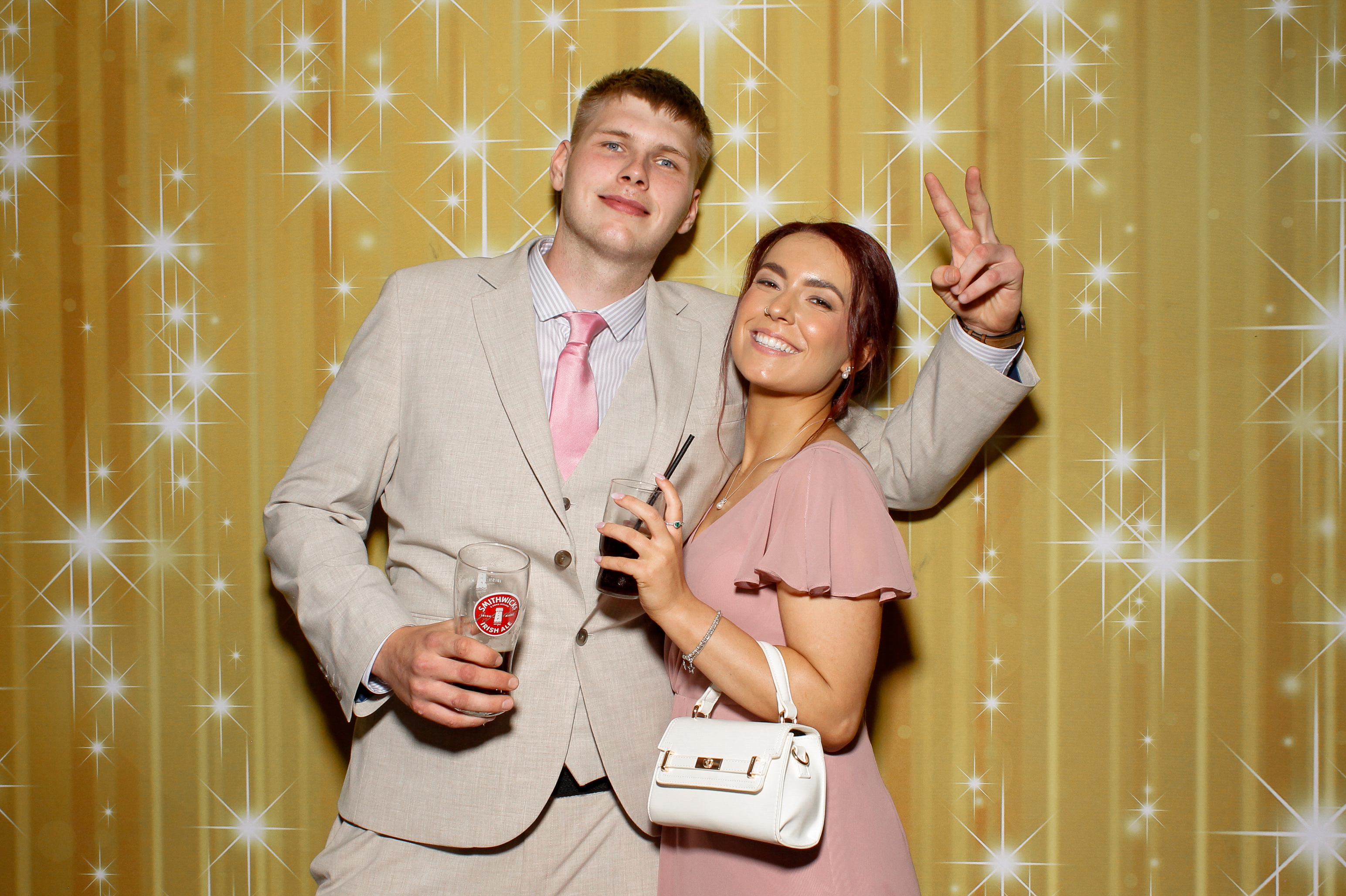 Charlotte & Ciaran | View more photos from the event at gallery.snapmagic.ie/u/SnapMagic/Charlotte-Ciaran
