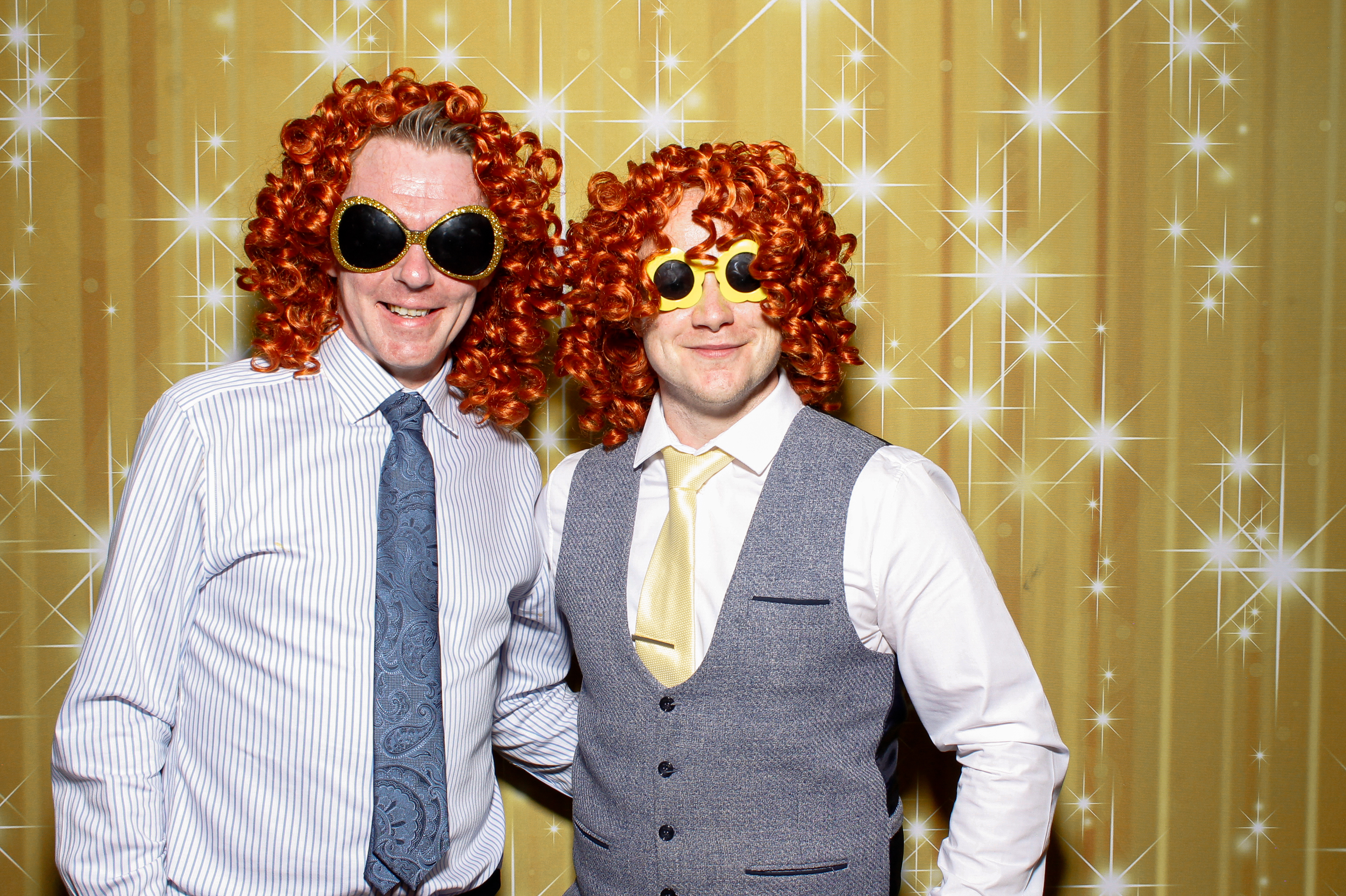 Derena & Ciaran | View more photos from the event at gallery.snapmagic.ie/u/SnapMagic/Derena-Ciaran