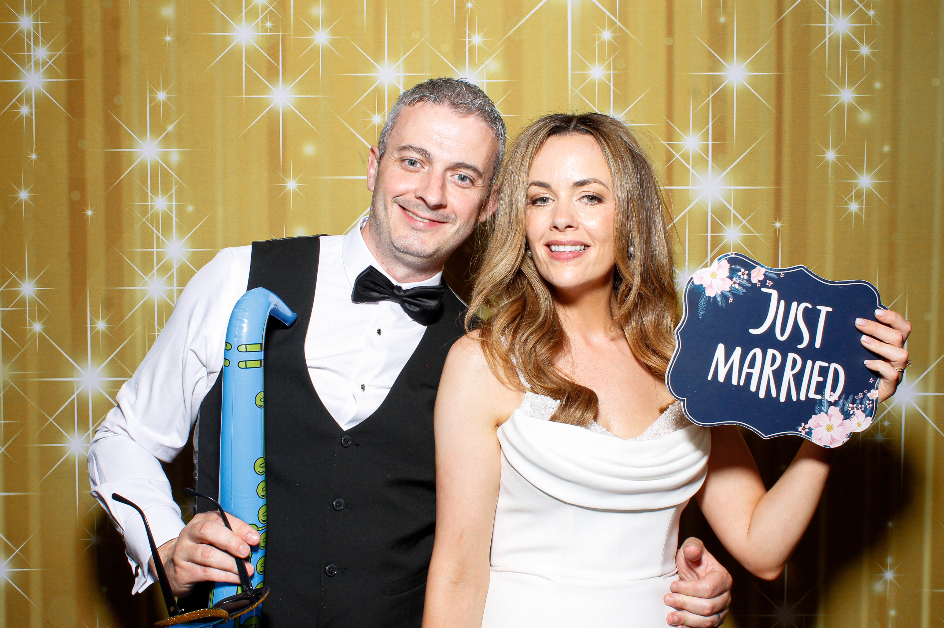 Derena & Ciaran | View more photos from the event at gallery.snapmagic.ie/u/SnapMagic/Derena-Ciaran