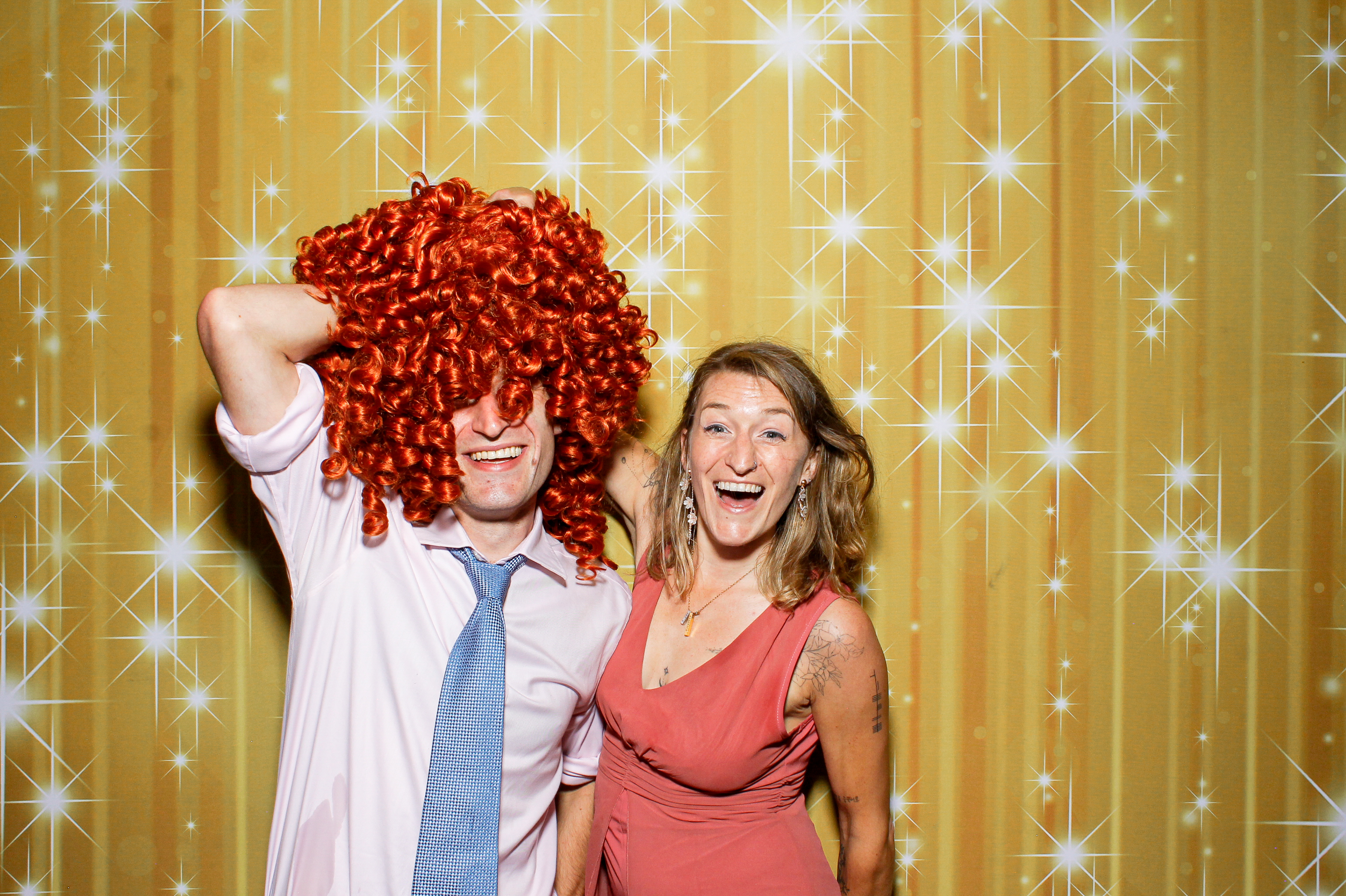 Derena & Ciaran | View more photos from the event at gallery.snapmagic.ie/u/SnapMagic/Derena-Ciaran