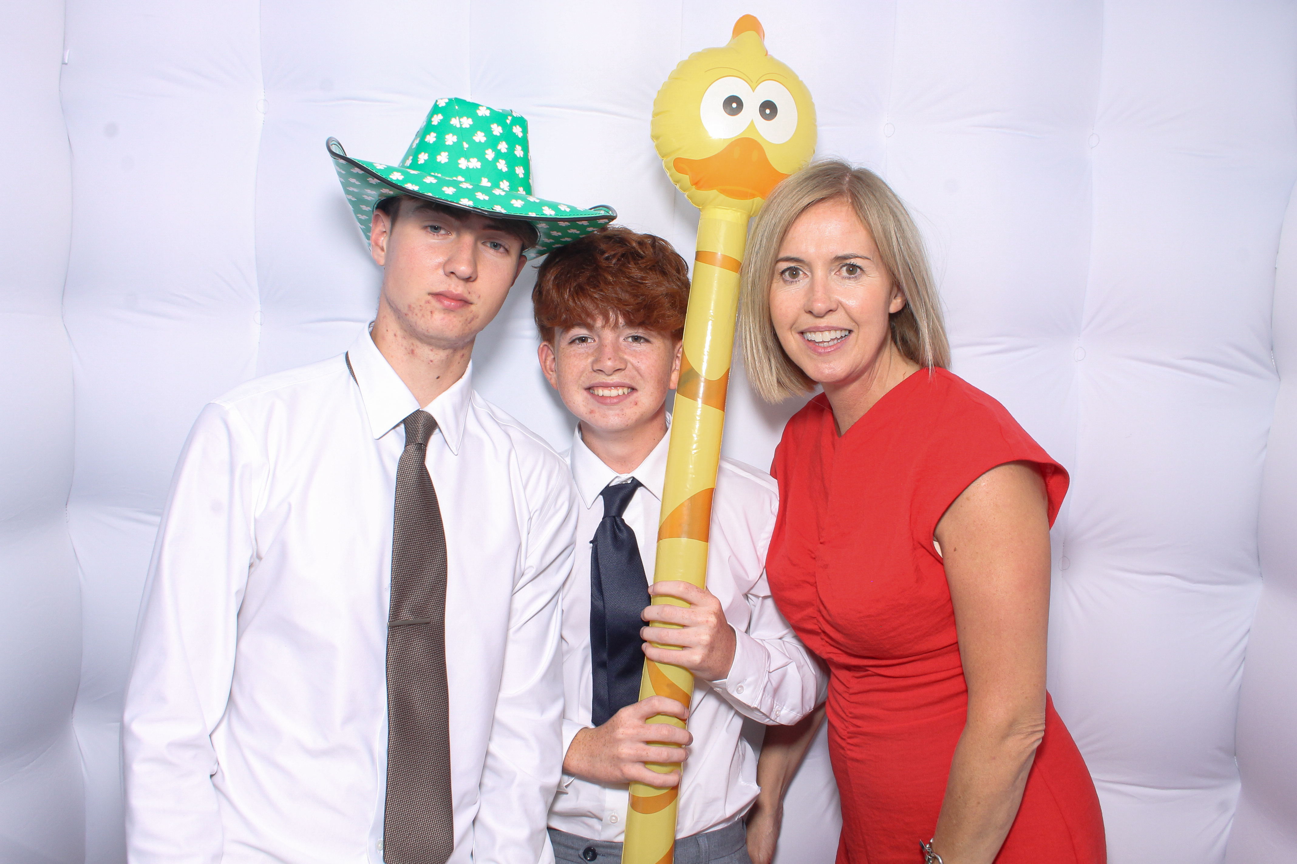 Donna & Darragh | View more photos from the event at gallery.snapmagic.ie/u/SnapMagic/Donna-Darragh