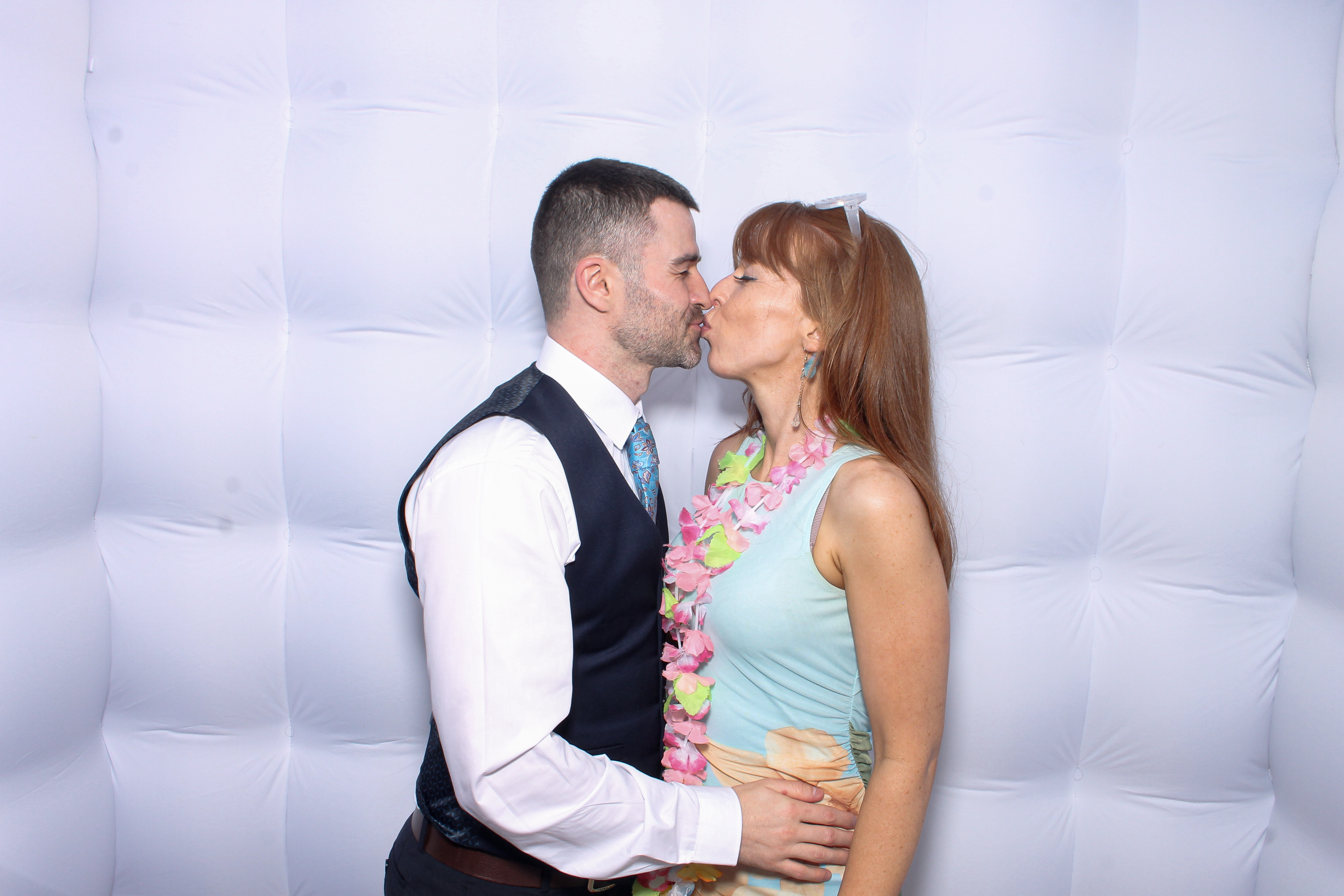 Donna & Darragh | View more photos from the event at gallery.snapmagic.ie/u/SnapMagic/Donna-Darragh