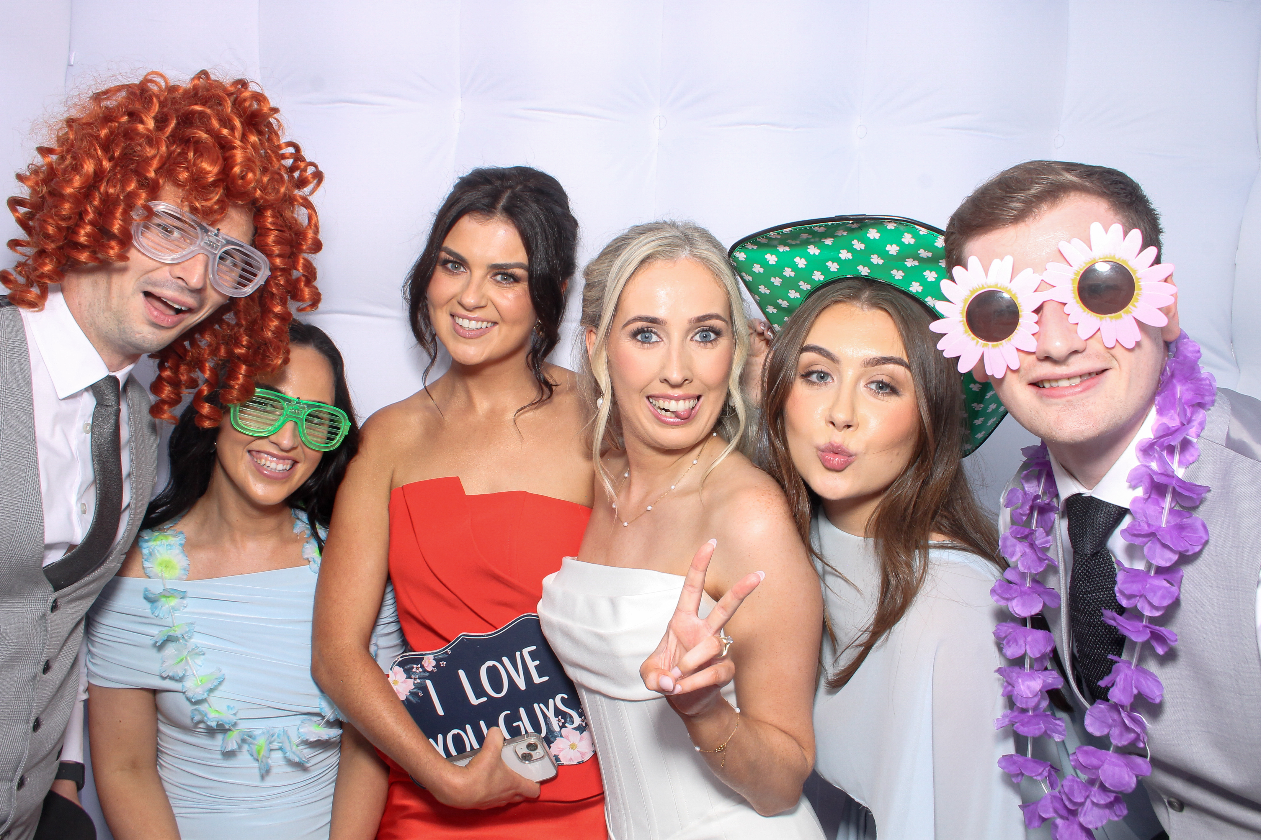 Donna & Darragh | View more photos from the event at gallery.snapmagic.ie/u/SnapMagic/Donna-Darragh