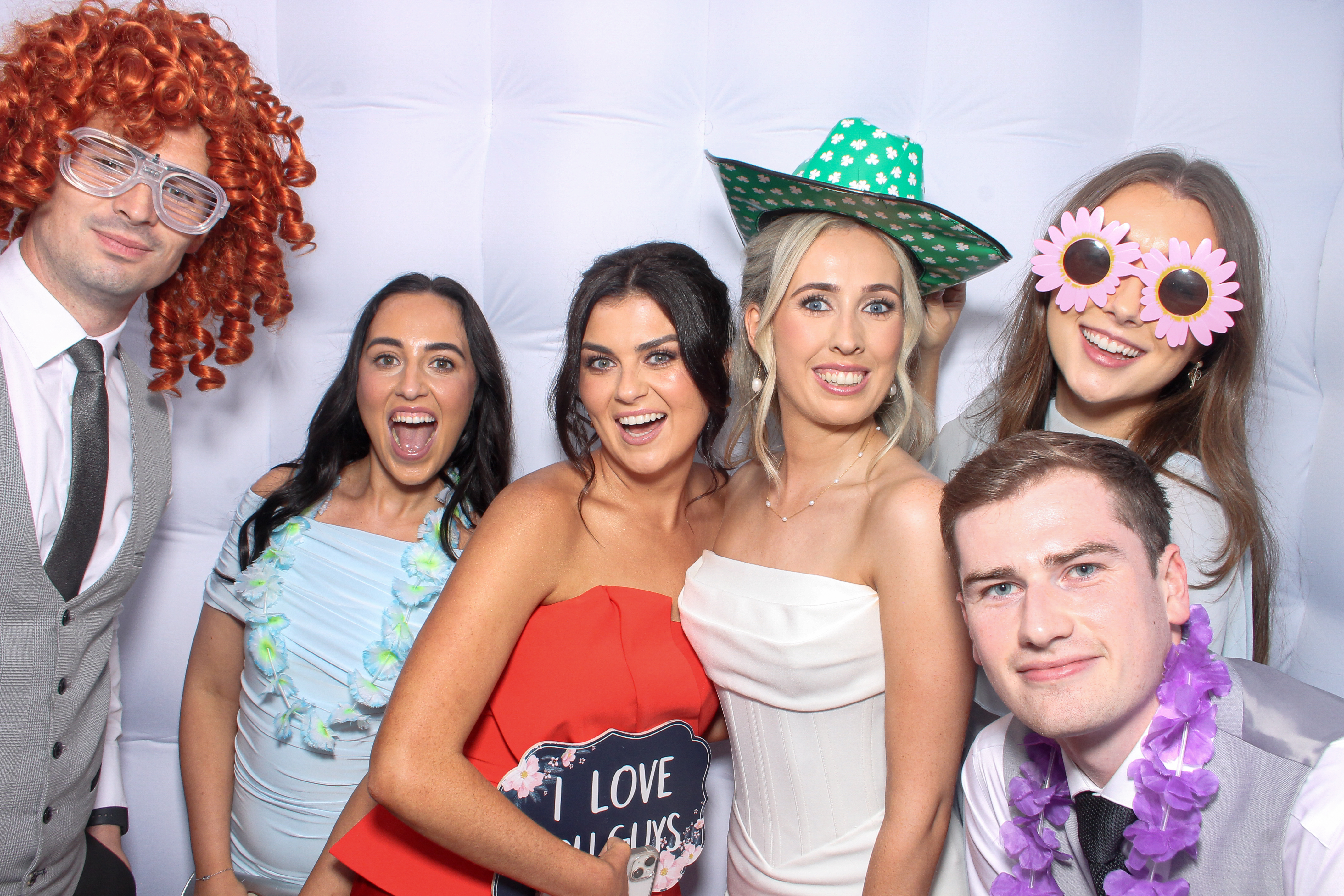 Donna & Darragh | View more photos from the event at gallery.snapmagic.ie/u/SnapMagic/Donna-Darragh
