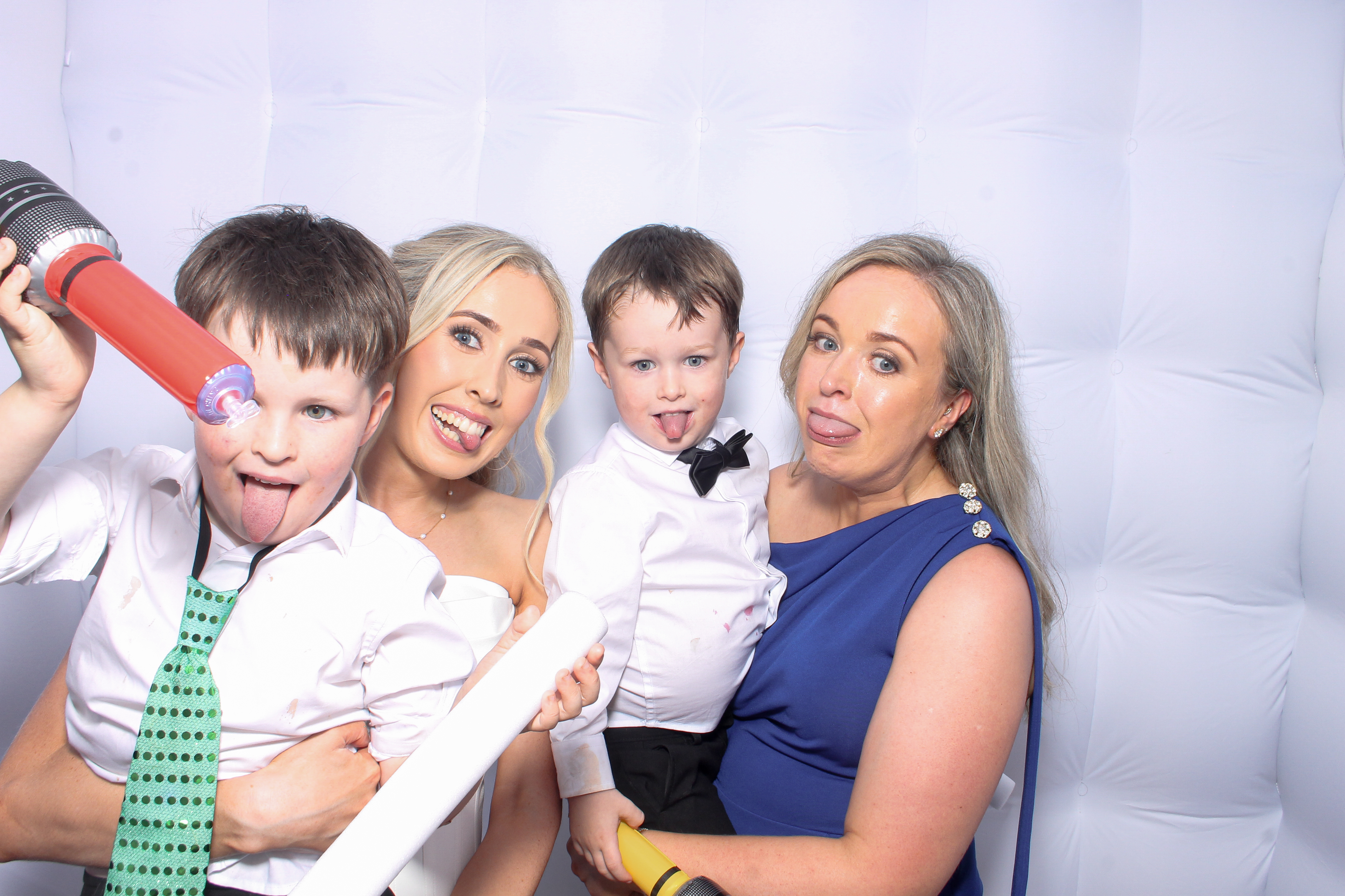 Donna & Darragh | View more photos from the event at gallery.snapmagic.ie/u/SnapMagic/Donna-Darragh