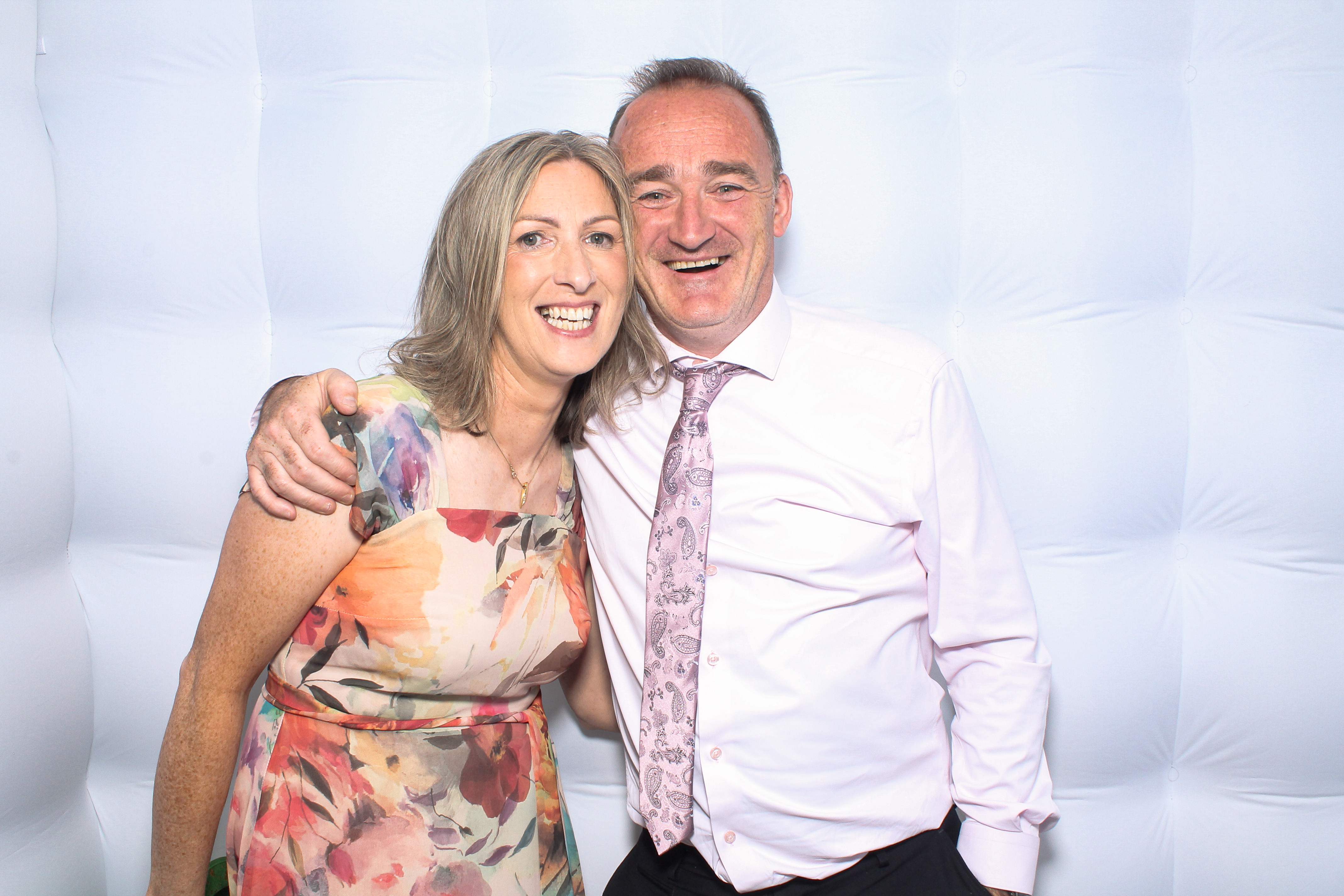 Eoghan & Niamh | View more photos from the event at gallery.snapmagic.ie/u/SnapMagic/Eoghan-Niamh