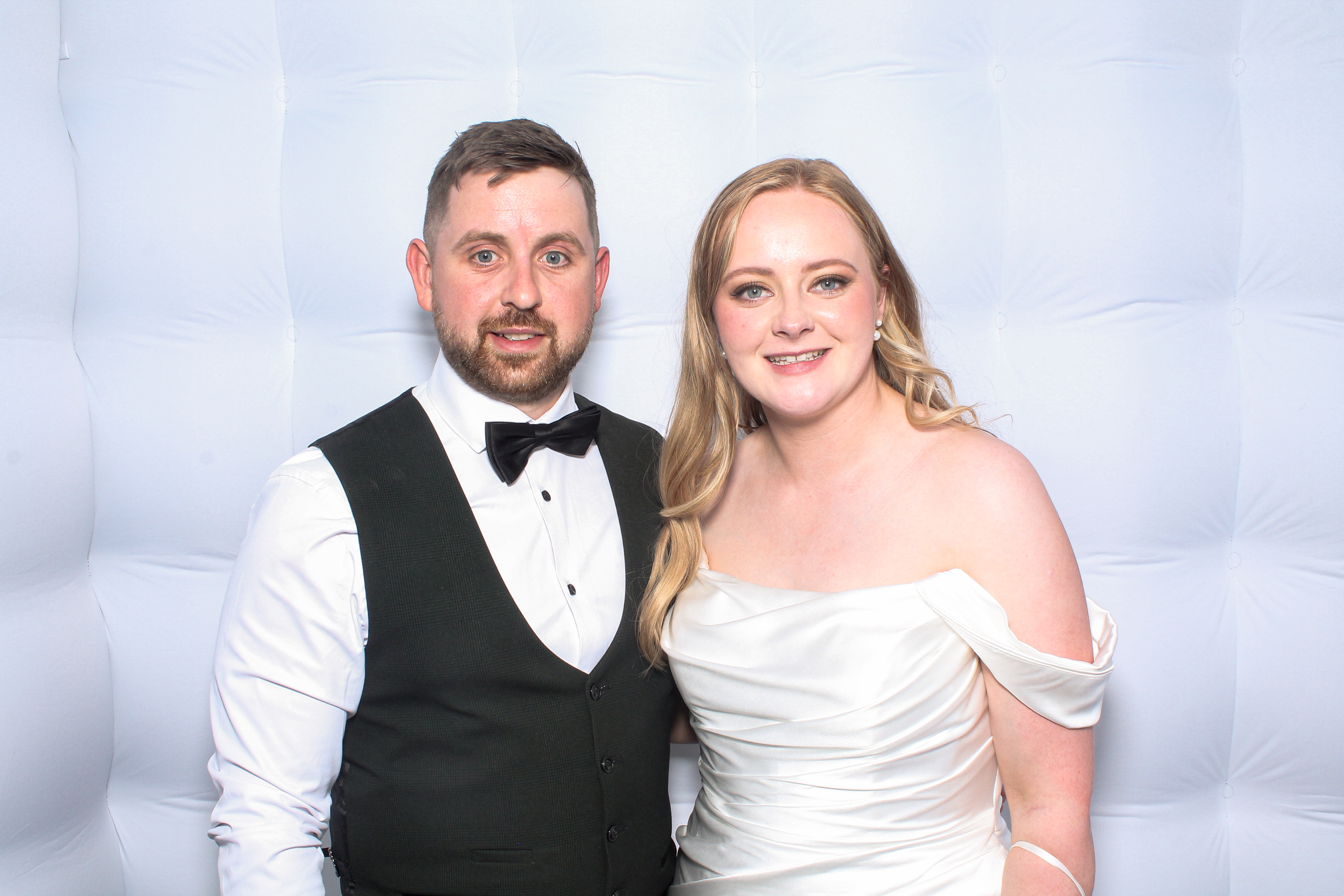 Eoghan & Niamh | View more photos from the event at gallery.snapmagic.ie/u/SnapMagic/Eoghan-Niamh