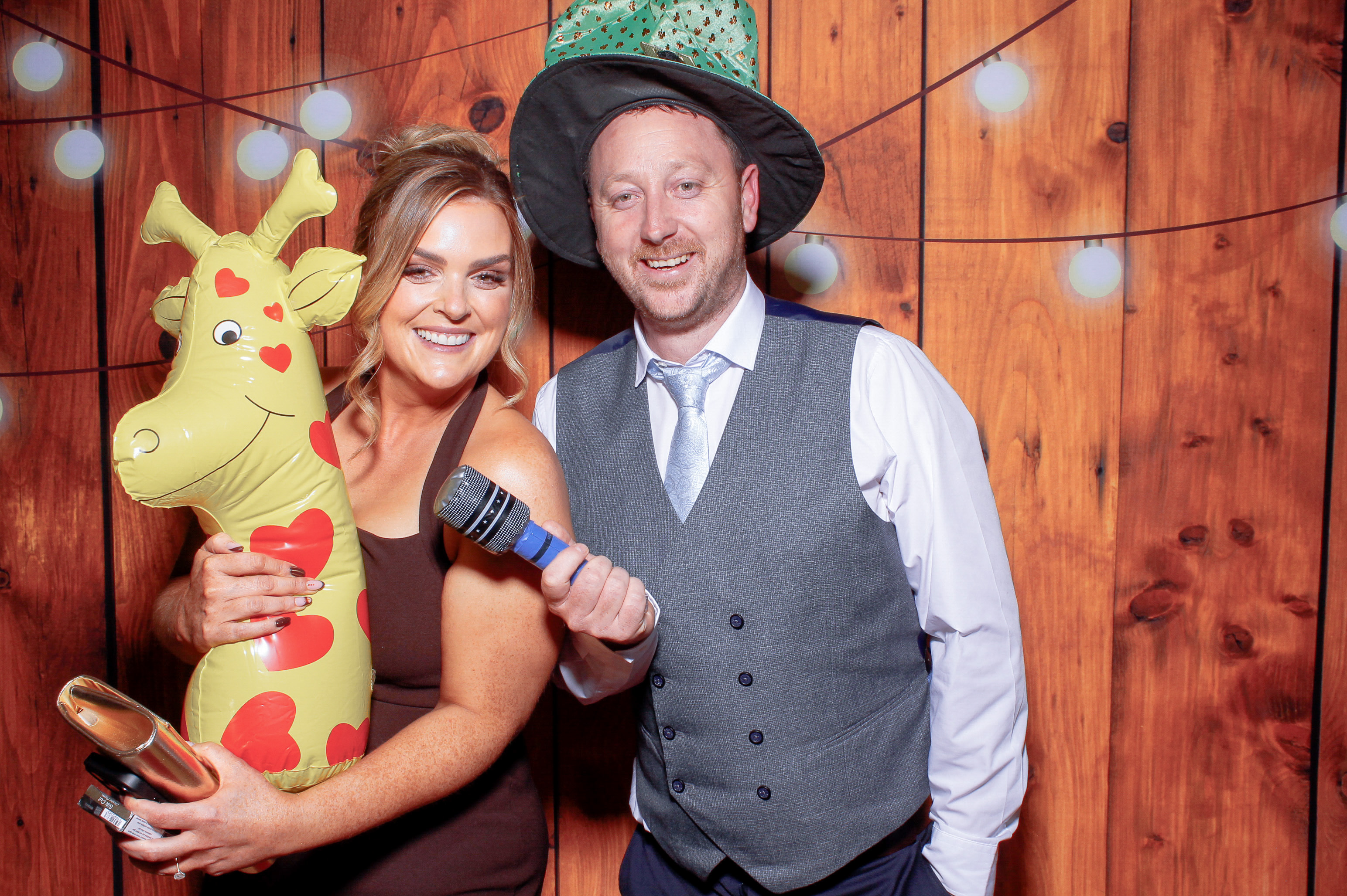 Fiona & Declan's Wedding | View more photos from the event at gallery.snapmagic.ie/u/SnapMagic/Fiona-Declans-Wedding