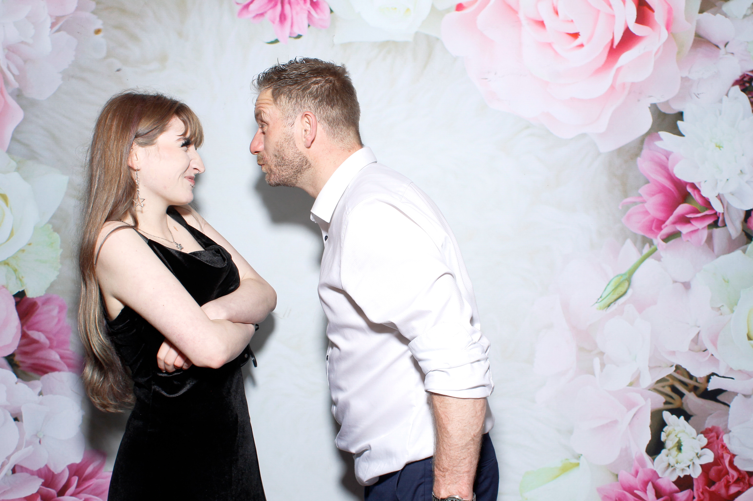 Georgina & Aaron | View more photos from the event at gallery.snapmagic.ie/u/SnapMagic/Georgina-Aaron
