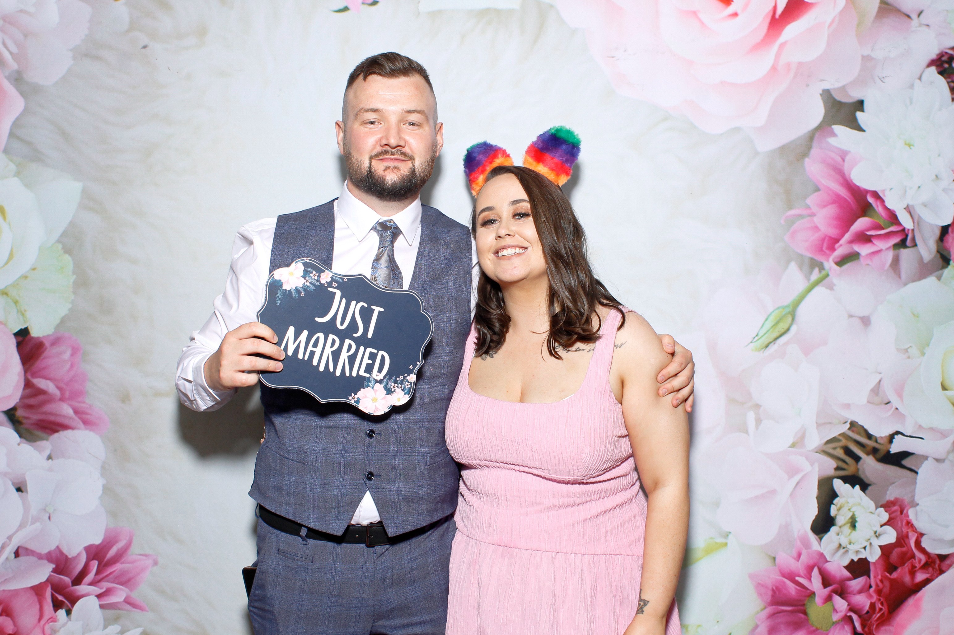 Georgina & Aaron | View more photos from the event at gallery.snapmagic.ie/u/SnapMagic/Georgina-Aaron