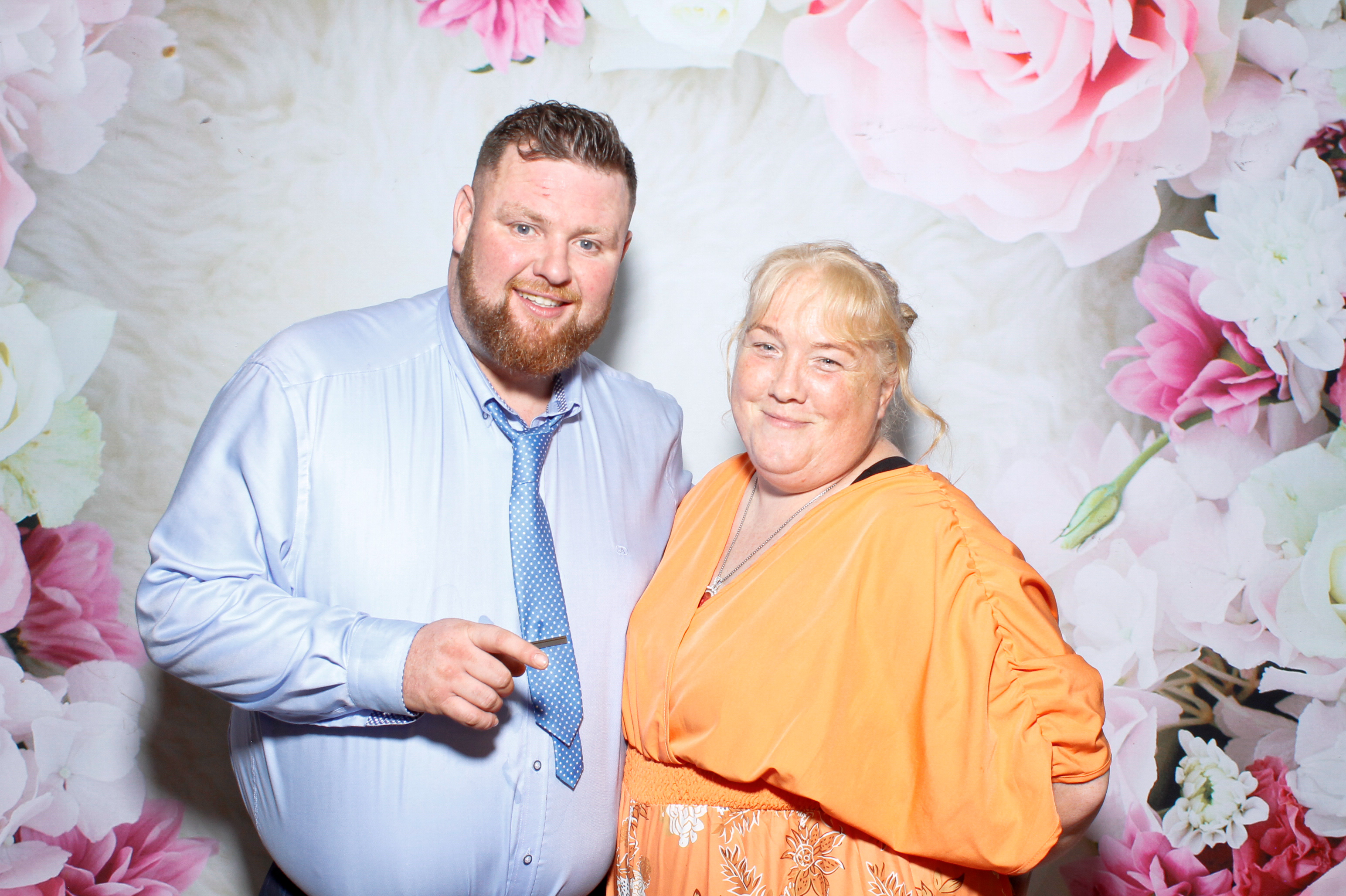 Georgina & Aaron | View more photos from the event at gallery.snapmagic.ie/u/SnapMagic/Georgina-Aaron