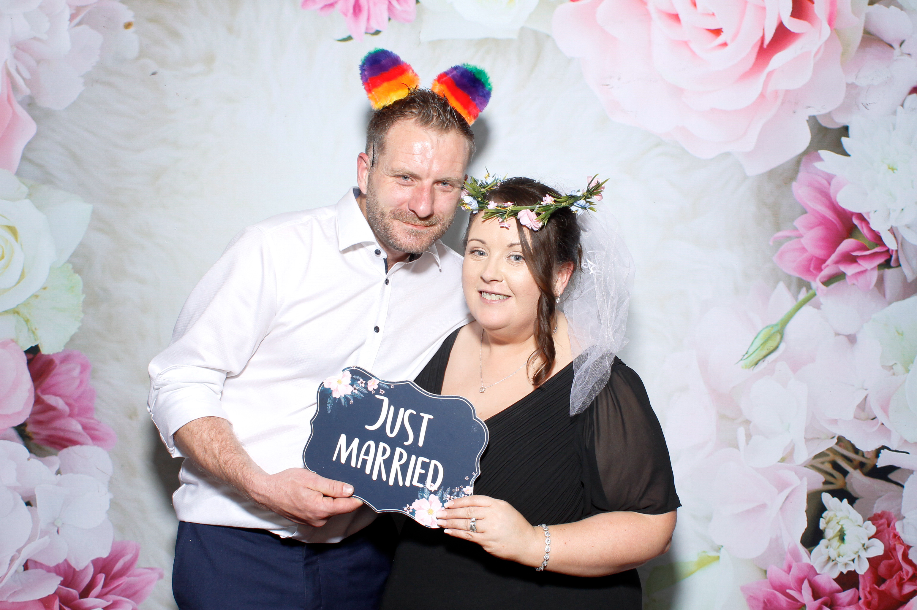 Georgina & Aaron | View more photos from the event at gallery.snapmagic.ie/u/SnapMagic/Georgina-Aaron
